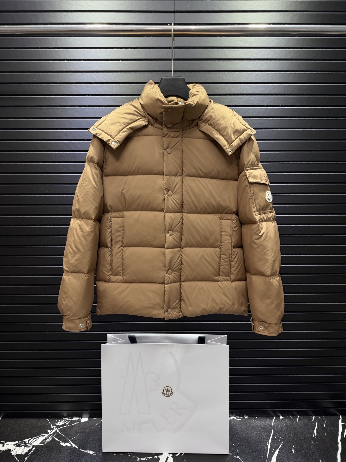 Cheap Moncle Thick Coats For Women in 223486, $135 USD- [IB223486] - Replica Moncle Thick Coats For Women