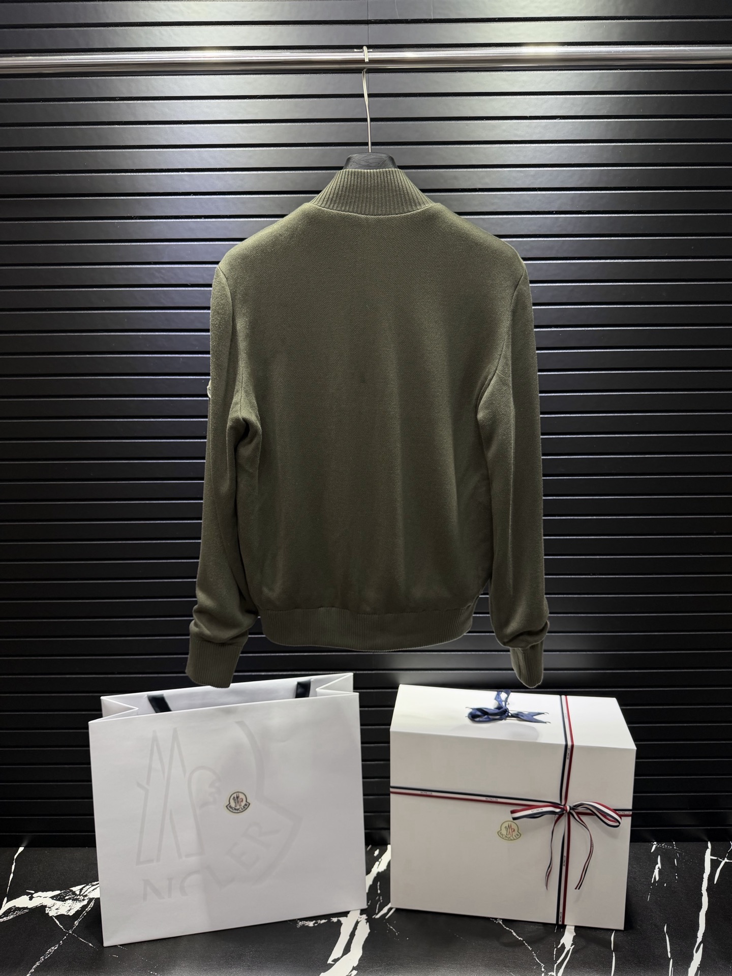 Cheap Moncle Thick Coats For Men in 223500, $120 USD- [IB223500] - Replica Moncle Thick Coats For Men