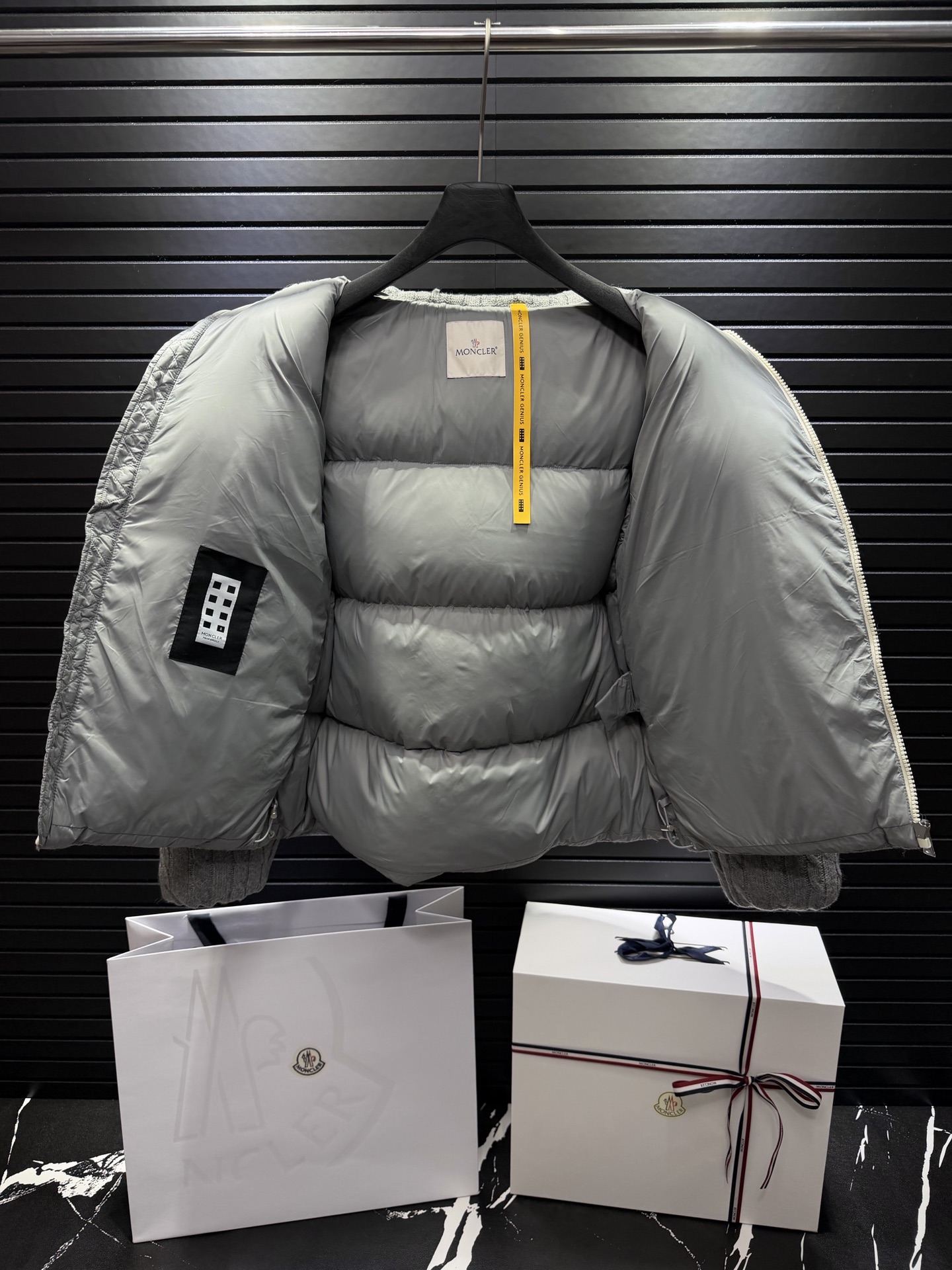 Cheap Moncle Thick Coats For Women in 223501, $200 USD- [IB223501] - Replica Moncle Thick Coats For Women