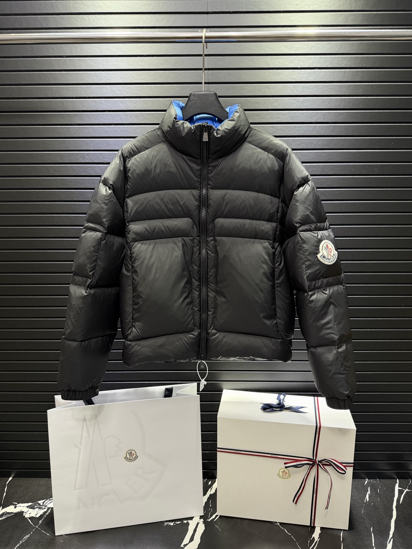 Cheap Moncle Thick Coats For Men in 223505, $200 USD- [IB223505] - Replica Moncle Thick Coats For Men