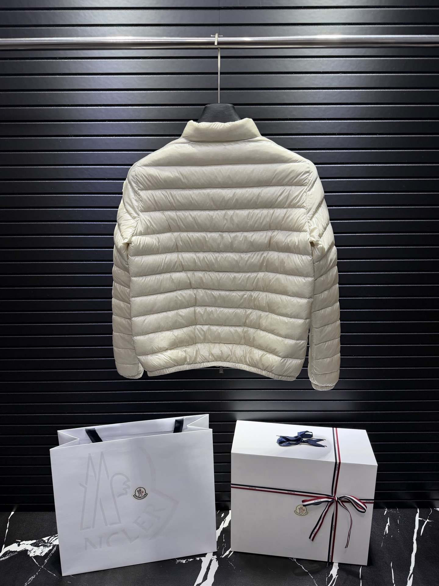Cheap Moncle Thick Coats For Women in 223508, $150 USD- [IB223508] - Replica Moncle Thick Coats For Women