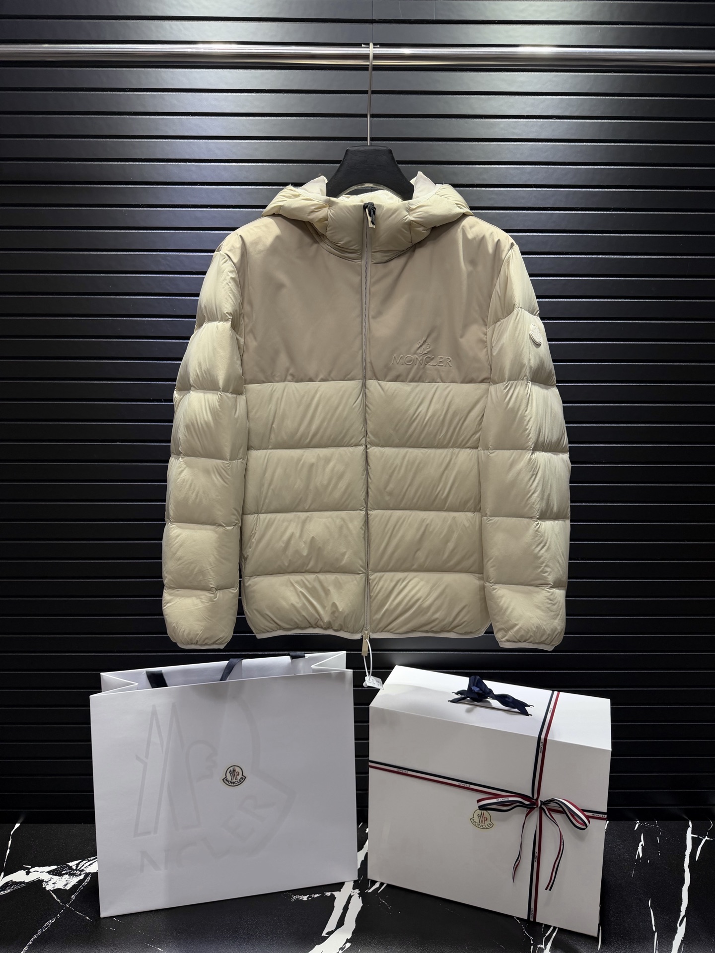 Cheap Moncle Thick Coats For Women in 223511, $200 USD- [IB223511] - Replica Moncle Thick Coats For Women