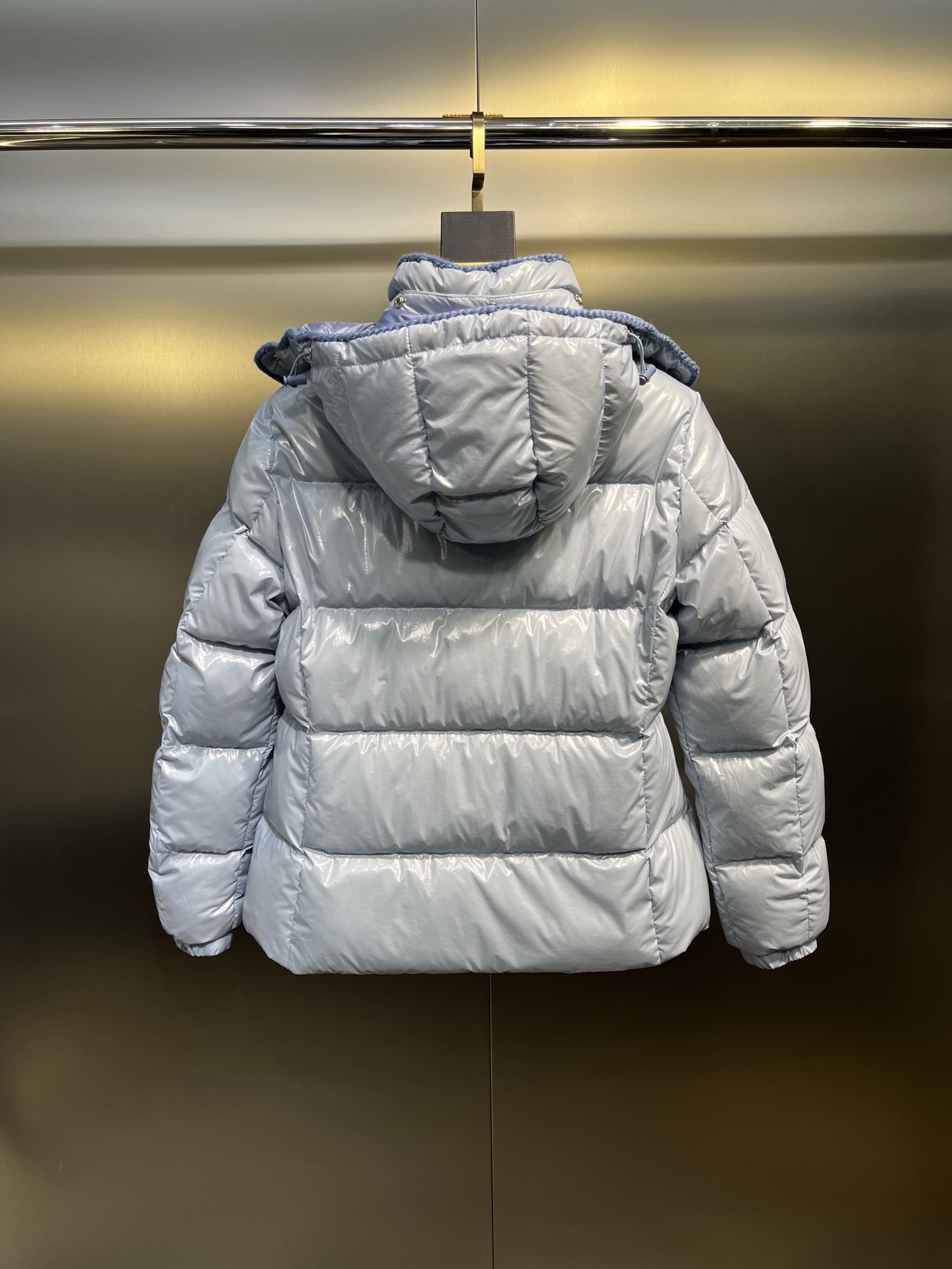 Cheap Moncle Thick Coats For Women in 223518, $150 USD- [IB223518] - Replica Moncle Thick Coats For Women