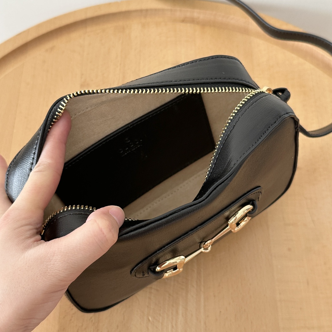 Cheap Gucci AAA quality Crossbody Mini Bags in 223875, $65 USD- [IB223875] - Replica Gucci AAA quality Crossbody Mini Bags