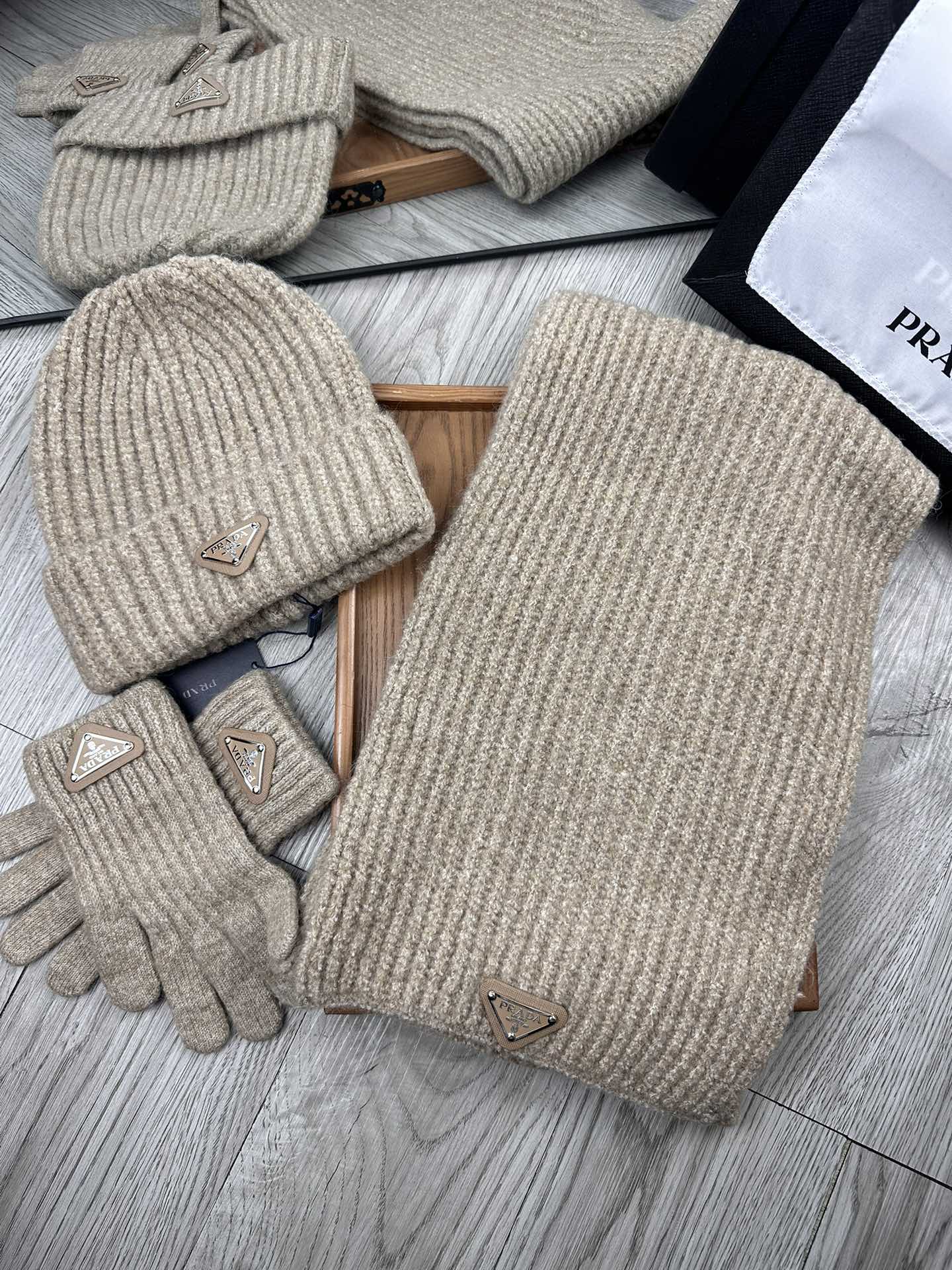 Cheap prada Hats in 224438, $60 USD- [IB224438] - Replica prada Hats