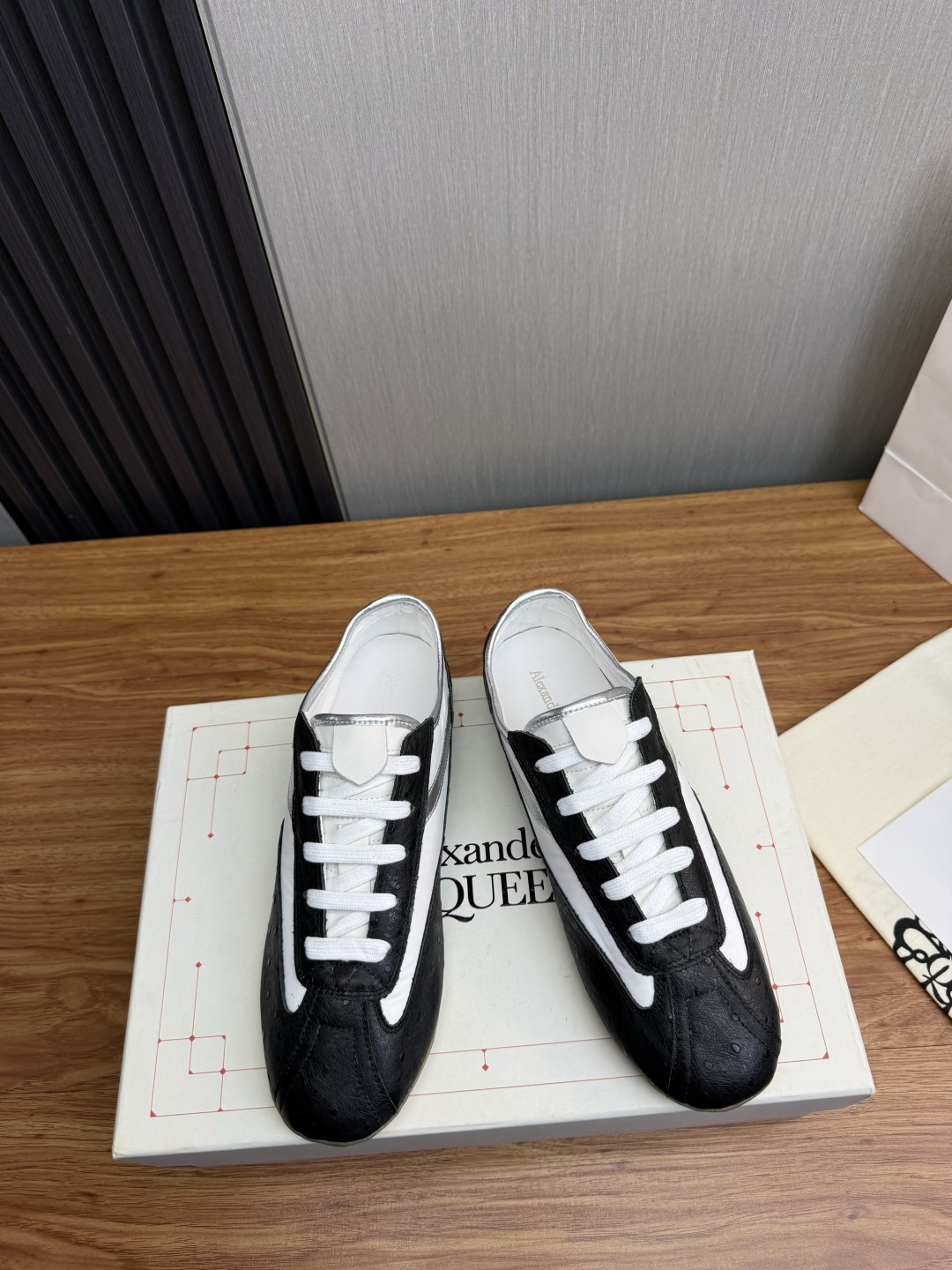 Cheap Alexander Mcqueen Sneakers For Men in 224507, $75 USD- [IB224507] - Replica Alexander Mcqueen Sneakers For Men
