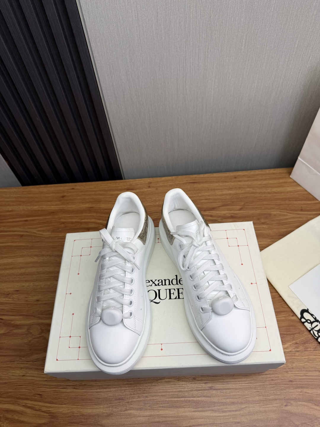 Cheap Alexander Mcqueen Sneakers For Men in 224510, $75 USD- [IB224510] - Replica Alexander Mcqueen Sneakers For Men