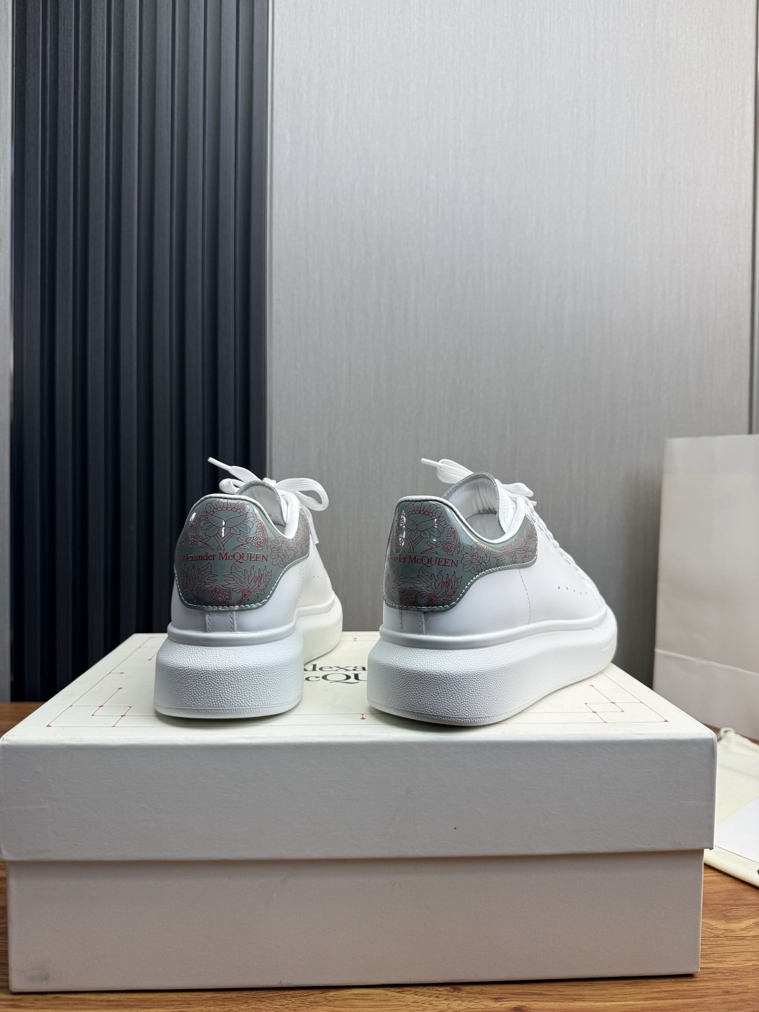 Cheap Alexander Mcqueen Sneakers For Men in 224511, $75 USD- [IB224511] - Replica Alexander Mcqueen Sneakers For Men