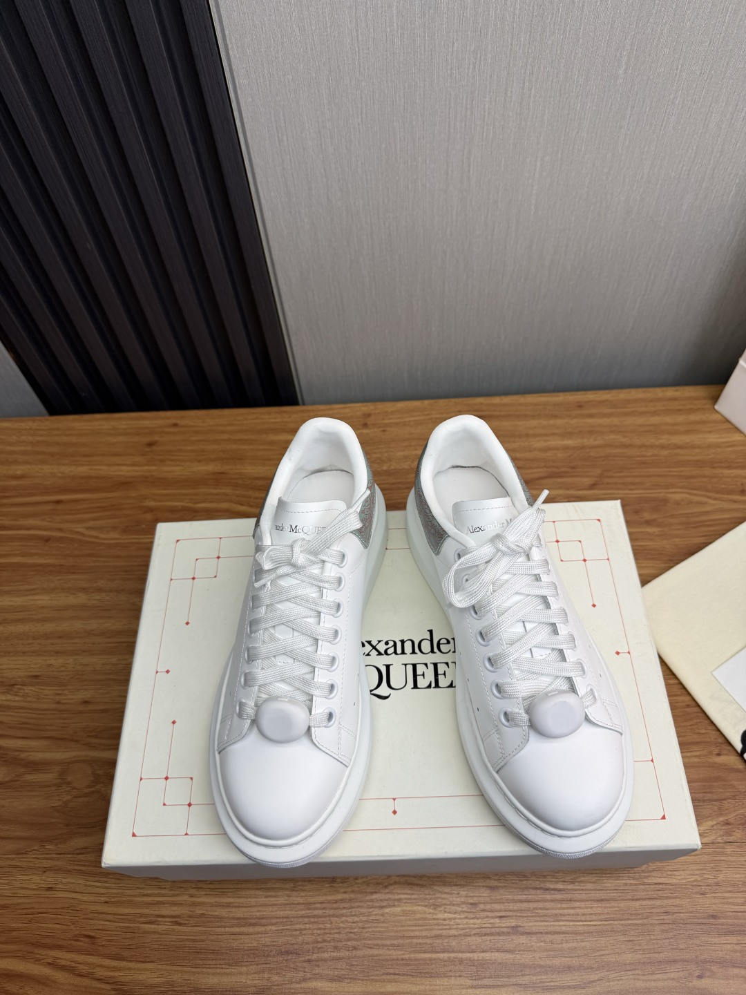 Cheap Alexander Mcqueen Sneakers For Men in 224511, $75 USD- [IB224511] - Replica Alexander Mcqueen Sneakers For Men