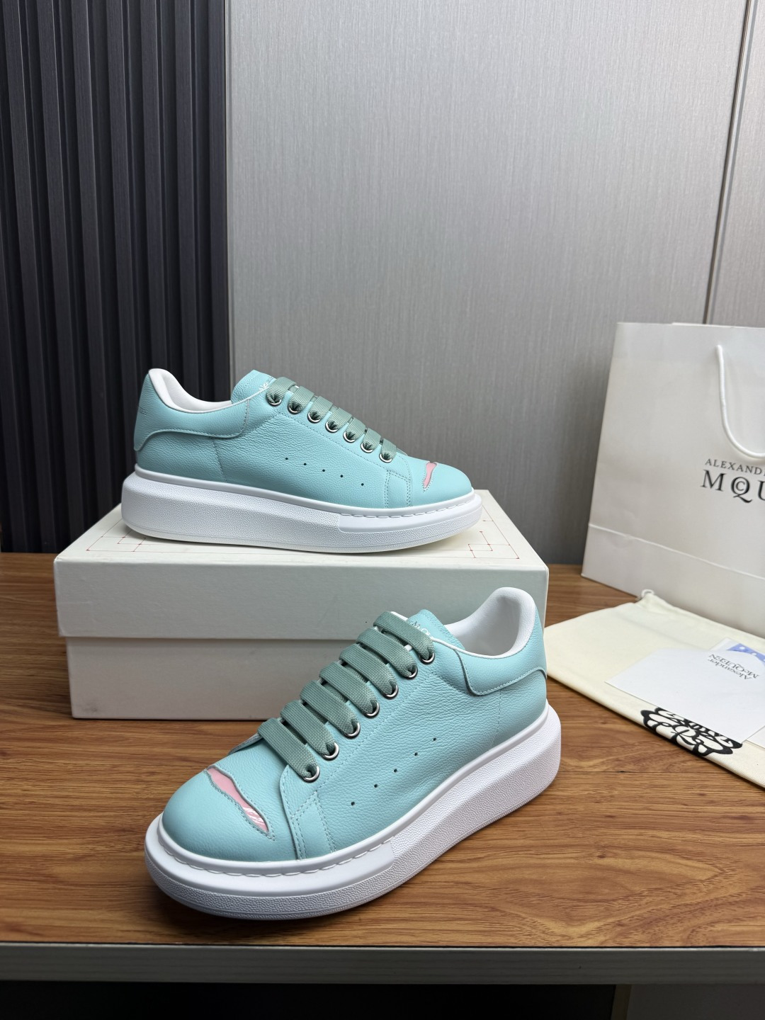 Cheap Alexander Mcqueen Sneakers For Men in 224516, $75 USD- [IB224516] - Replica Alexander Mcqueen Sneakers For Men