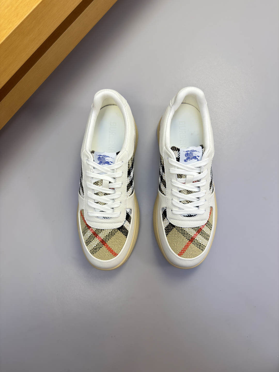 Cheap Burberry Sneakers For Men in 224562, $90 USD- [IB224562] - Replica Burberry Sneakers For Men