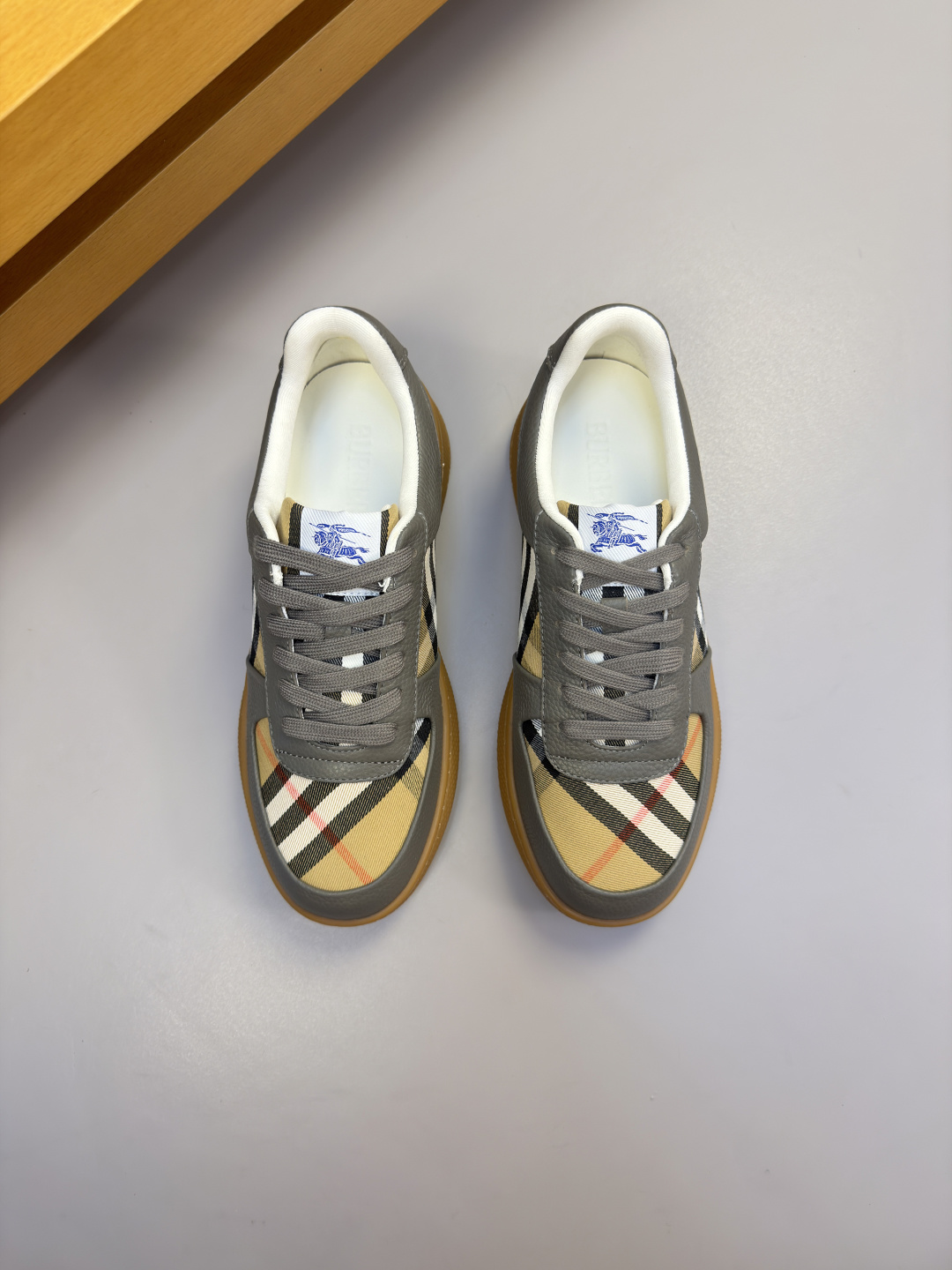 Cheap Burberry Sneakers For Men in 224566, $90 USD- [IB224566] - Replica Burberry Sneakers For Men
