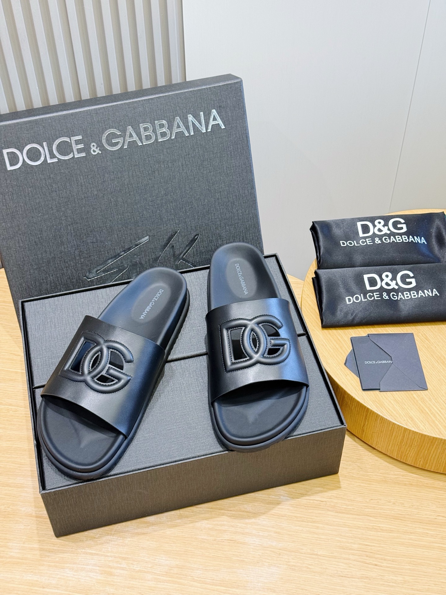 Cheap DG Slippers For Men in 224571, $80 USD- [IB224571] - Replica DG Slippers For Men