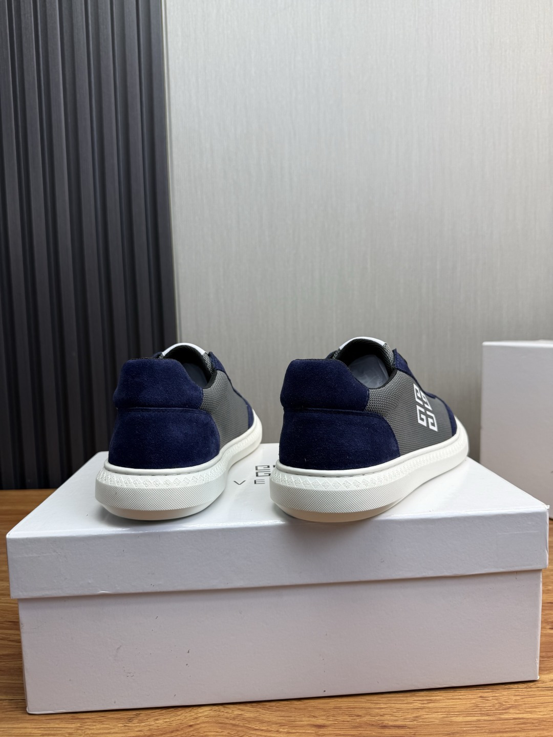 Cheap Givenchy Sneakers For Men in 224589, $75 USD- [IB224589] - Replica Givenchy Sneakers For Men