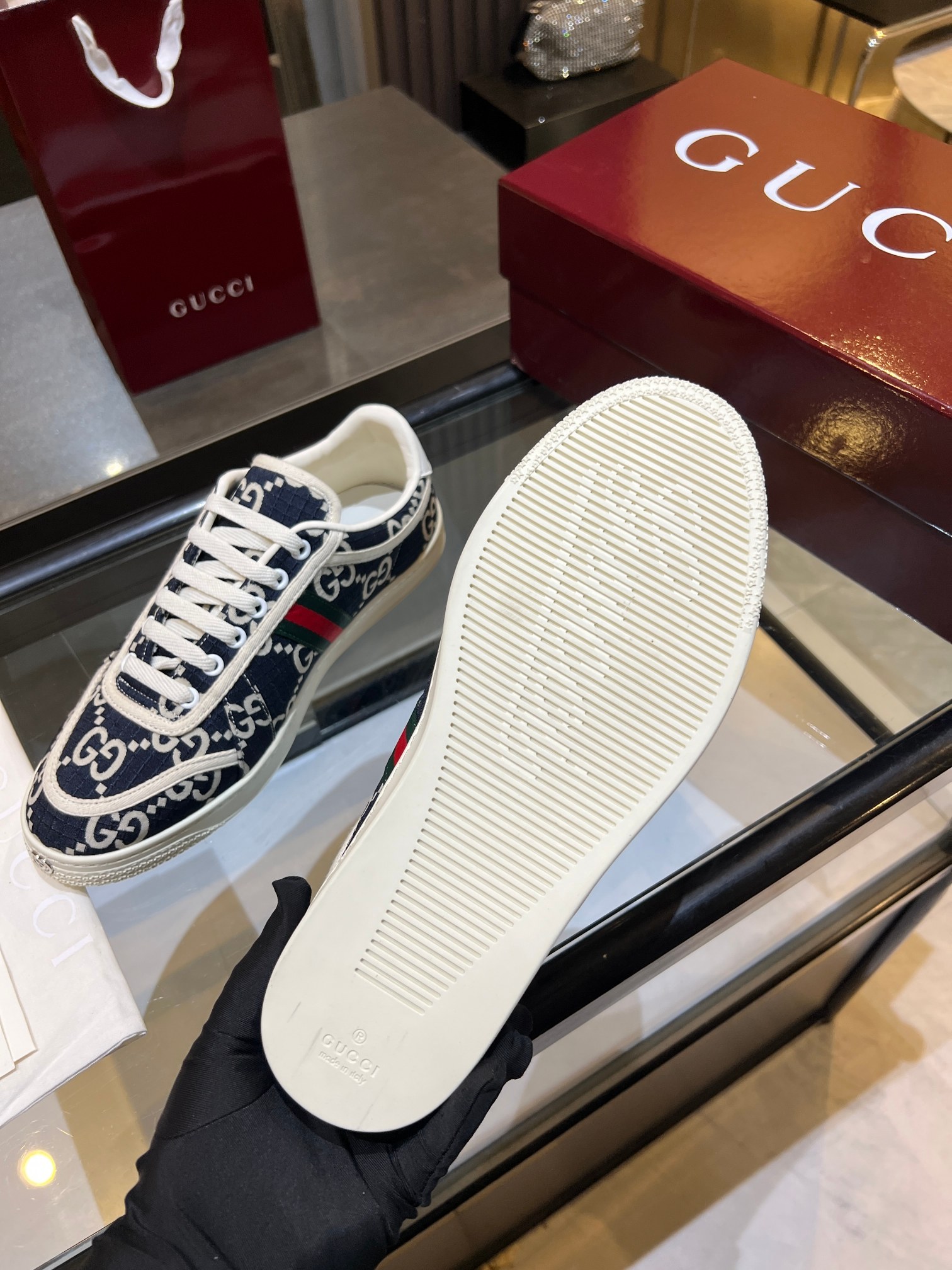 Cheap Gucci Tennis Shoes in 224604, $75 USD- [IB224604] - Replica Gucci Tennis Shoes