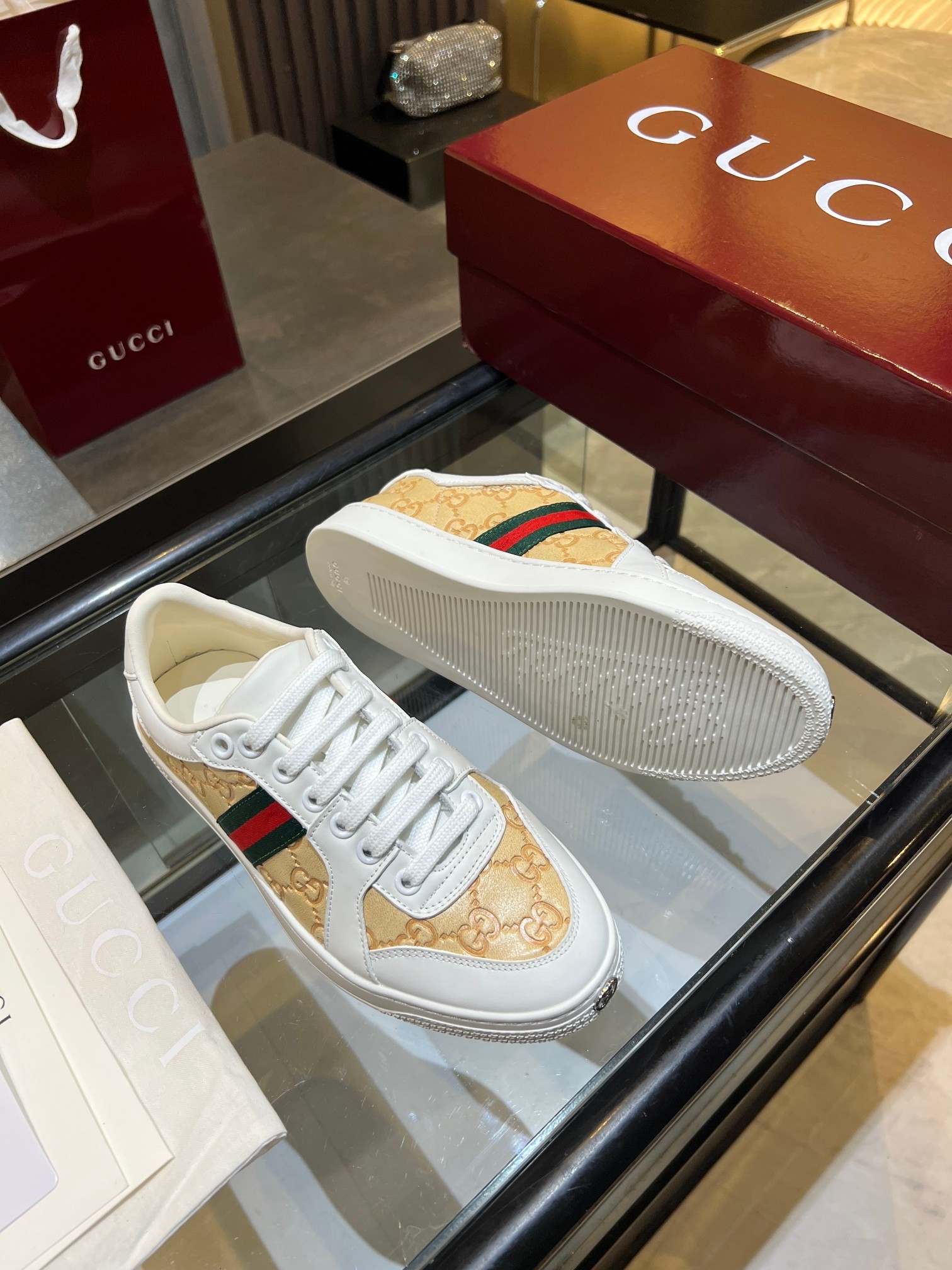 Cheap Gucci Tennis Shoes in 224612, $75 USD- [IB224612] - Replica Gucci Tennis Shoes