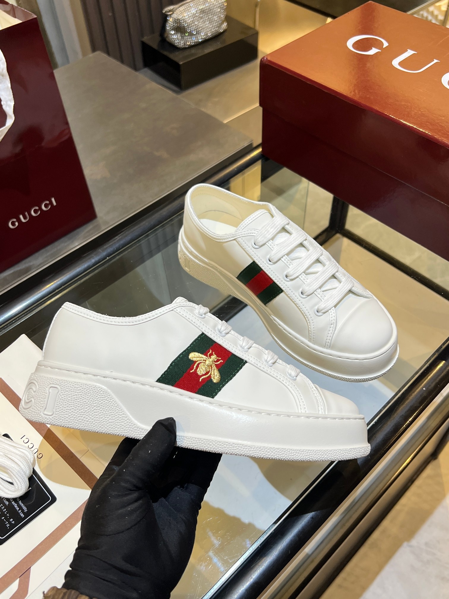 Cheap Gucci Tennis Shoes in 224618, $75 USD- [IB224618] - Replica Gucci Tennis Shoes