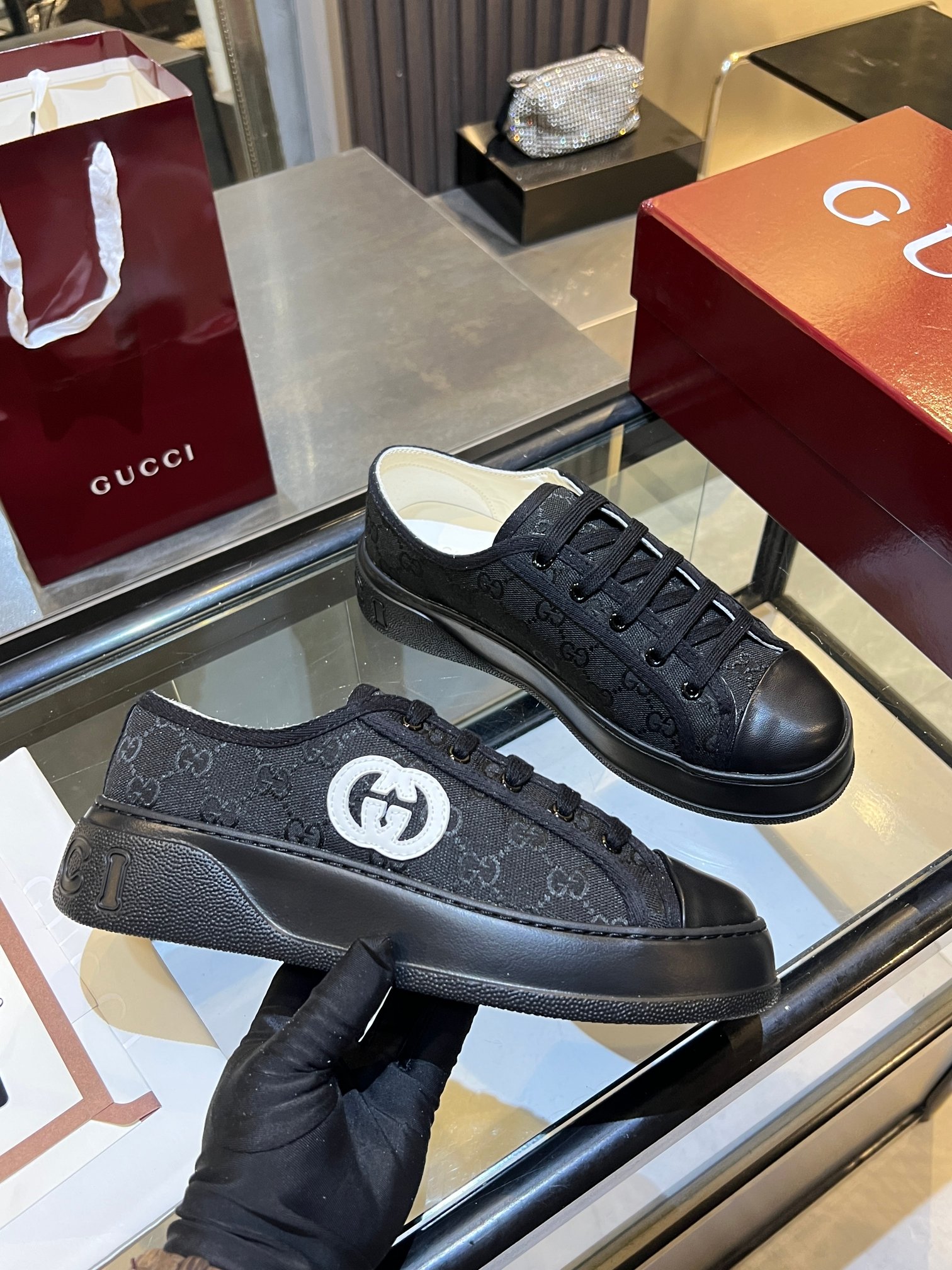Cheap Gucci Tennis Shoes in 224619, $75 USD- [IB224619] - Replica Gucci Tennis Shoes