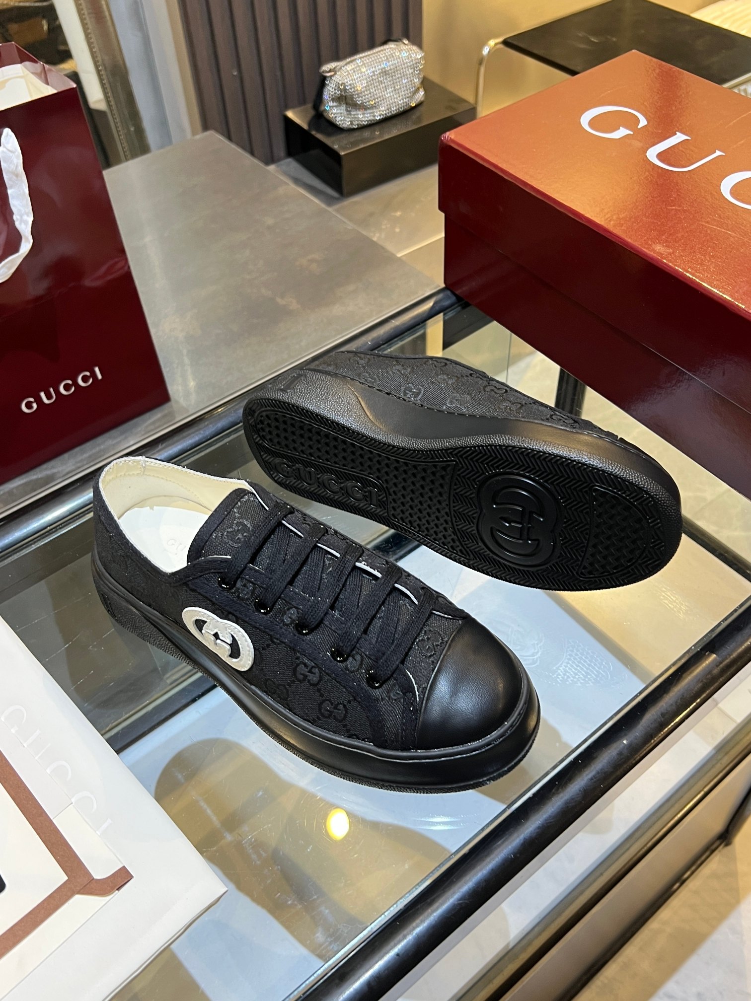 Cheap Gucci Tennis Shoes in 224619, $75 USD- [IB224619] - Replica Gucci Tennis Shoes
