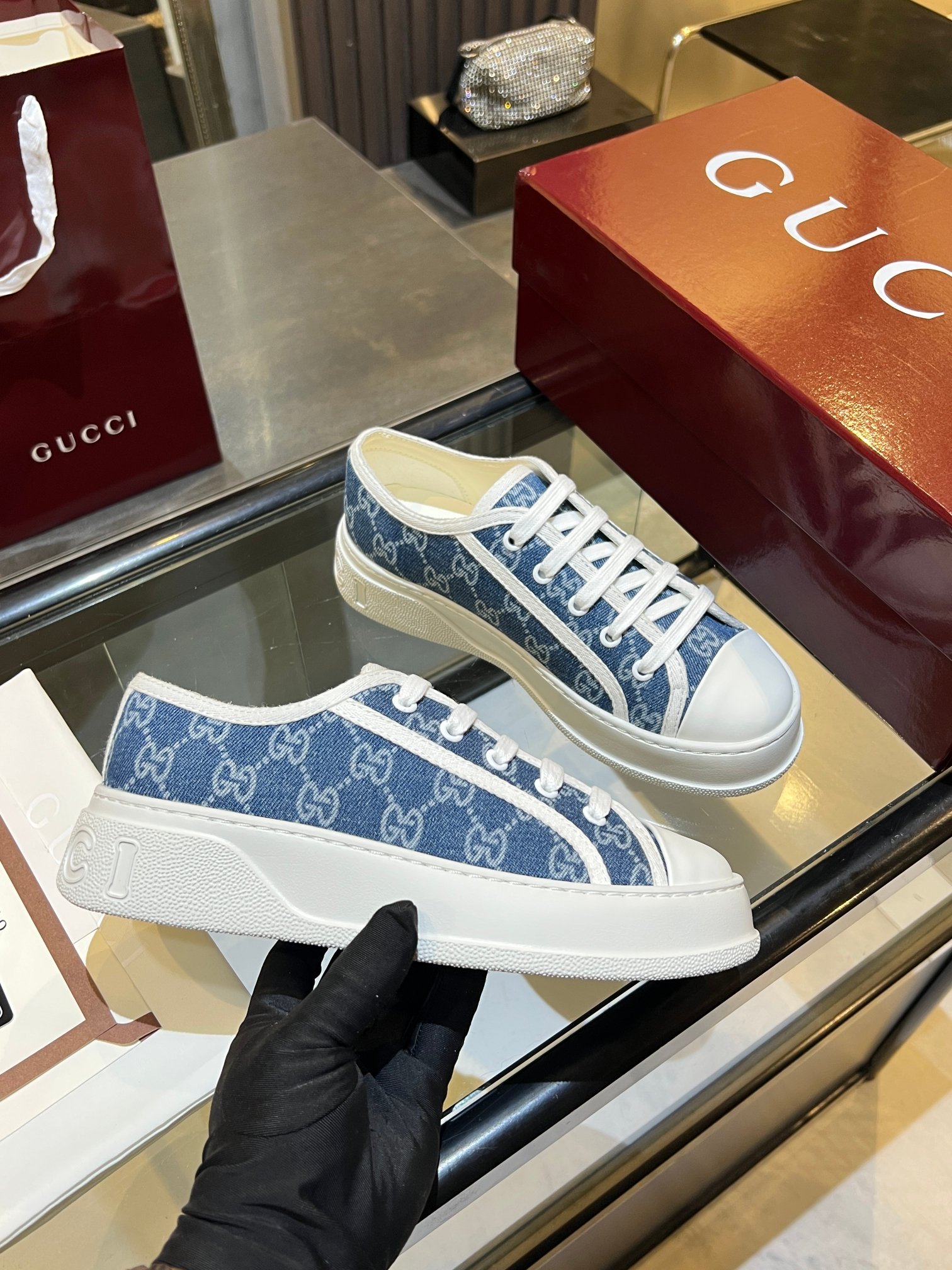 Cheap Gucci Tennis Shoes in 224627, $75 USD- [IB224627] - Replica Gucci Tennis Shoes