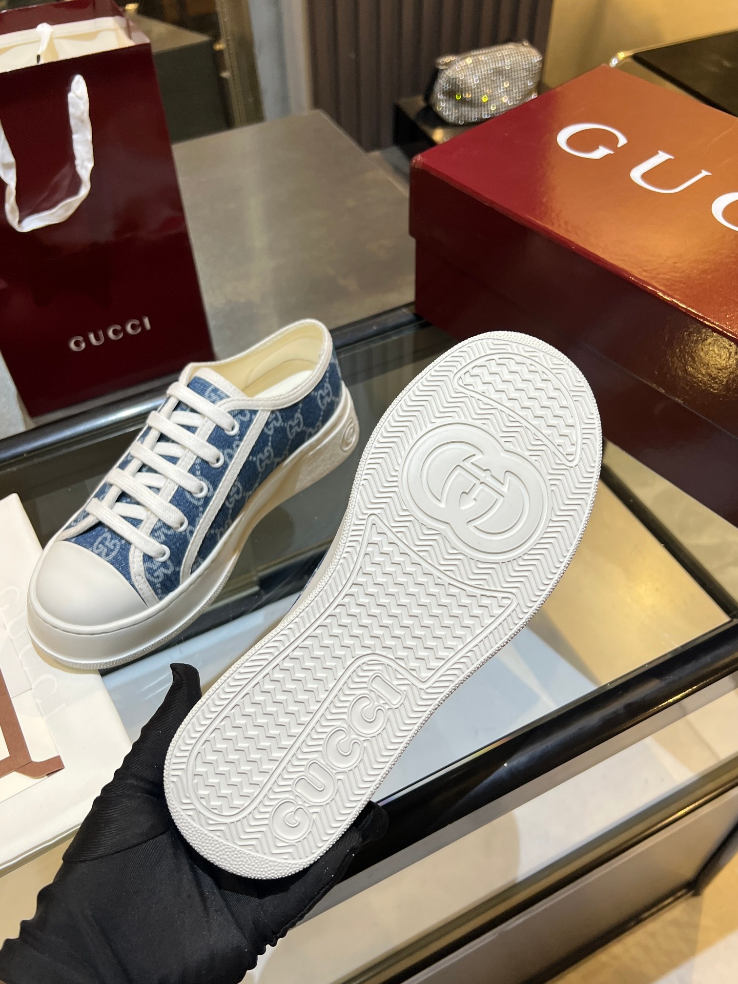 Cheap Gucci Tennis Shoes in 224627, $75 USD- [IB224627] - Replica Gucci Tennis Shoes