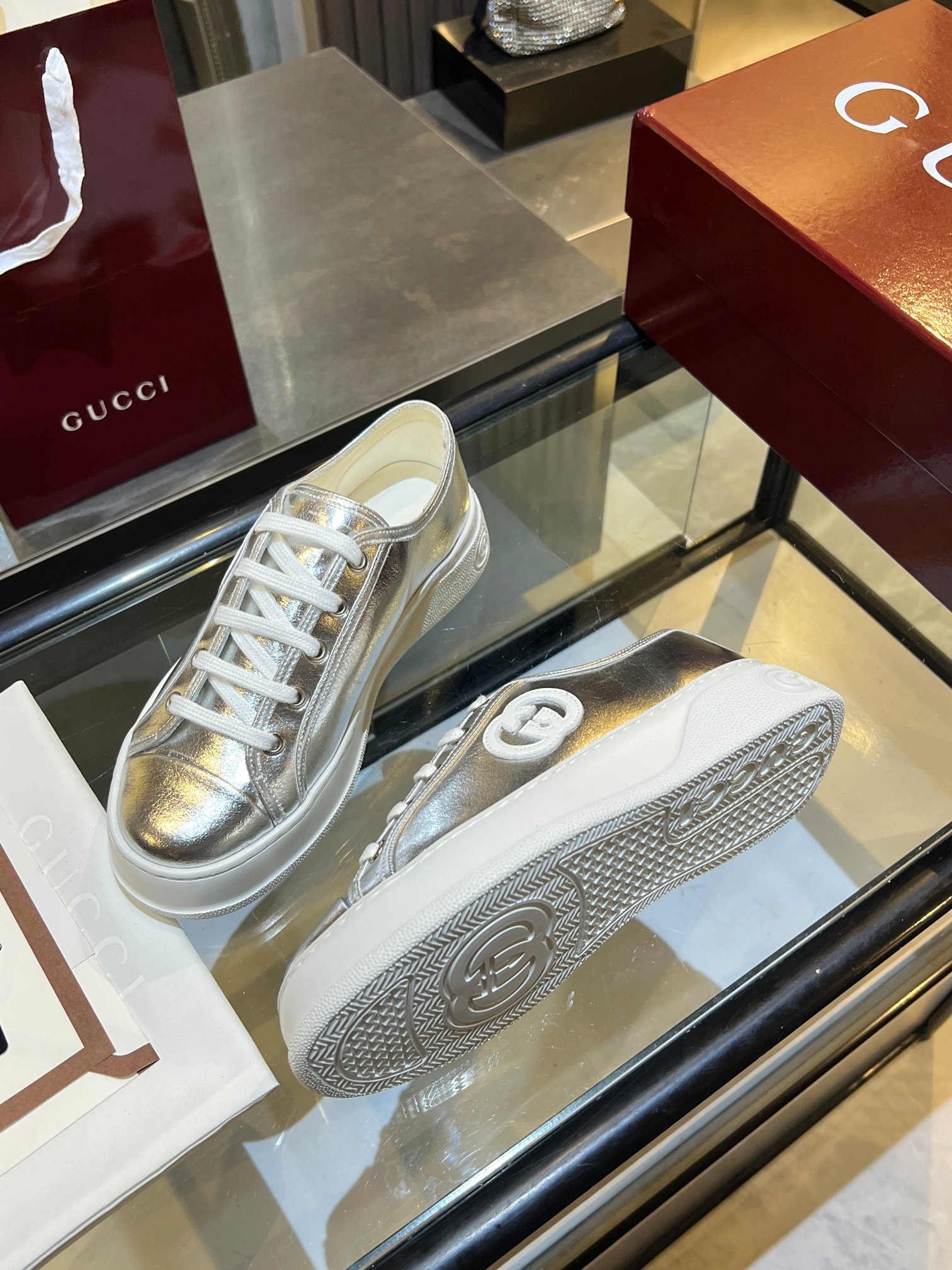 Cheap Gucci Tennis Shoes in 224630, $75 USD- [IB224630] - Replica Gucci Tennis Shoes