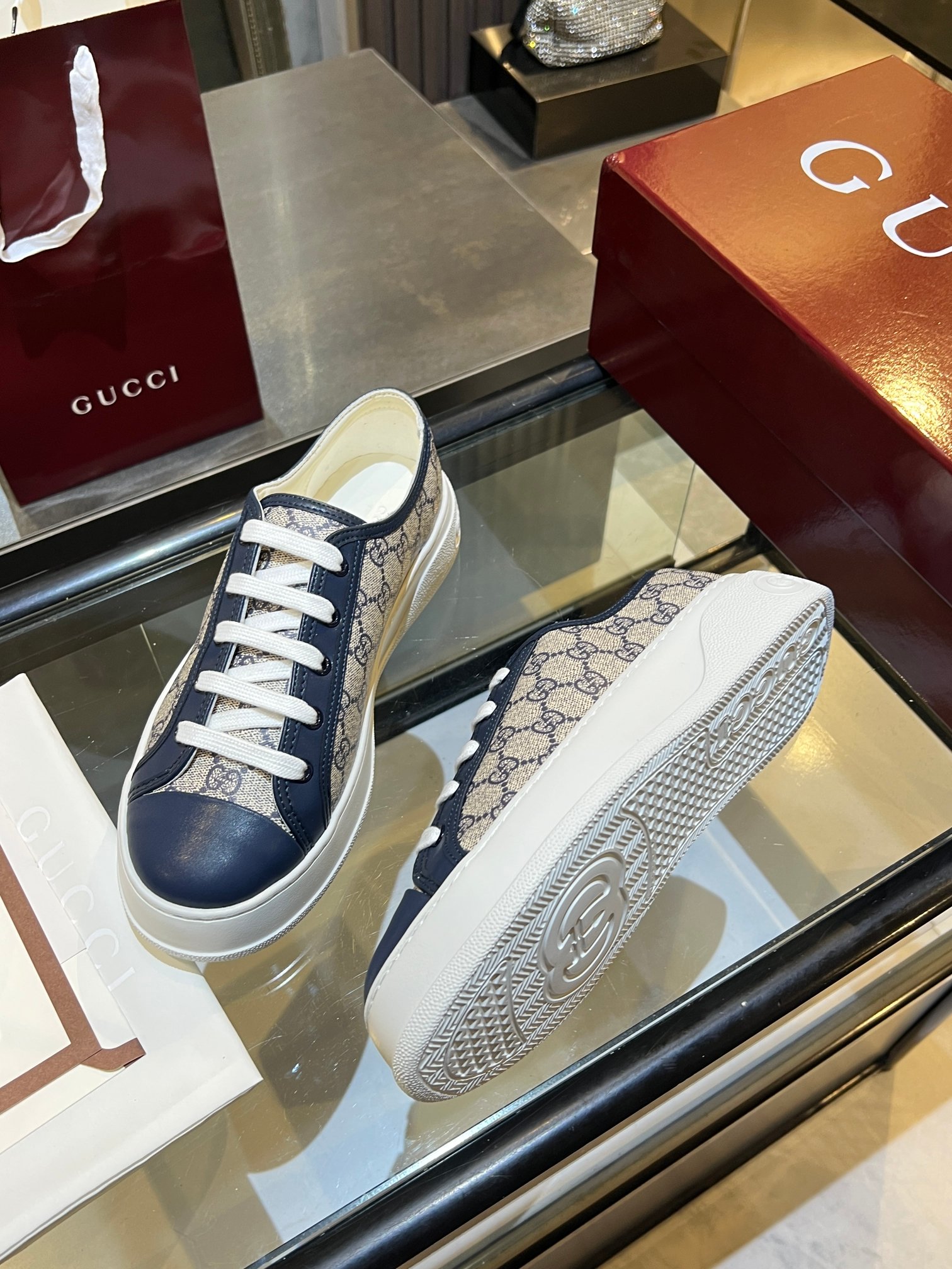 Cheap Gucci Tennis Shoes in 224633, $75 USD- [IB224633] - Replica Gucci Tennis Shoes