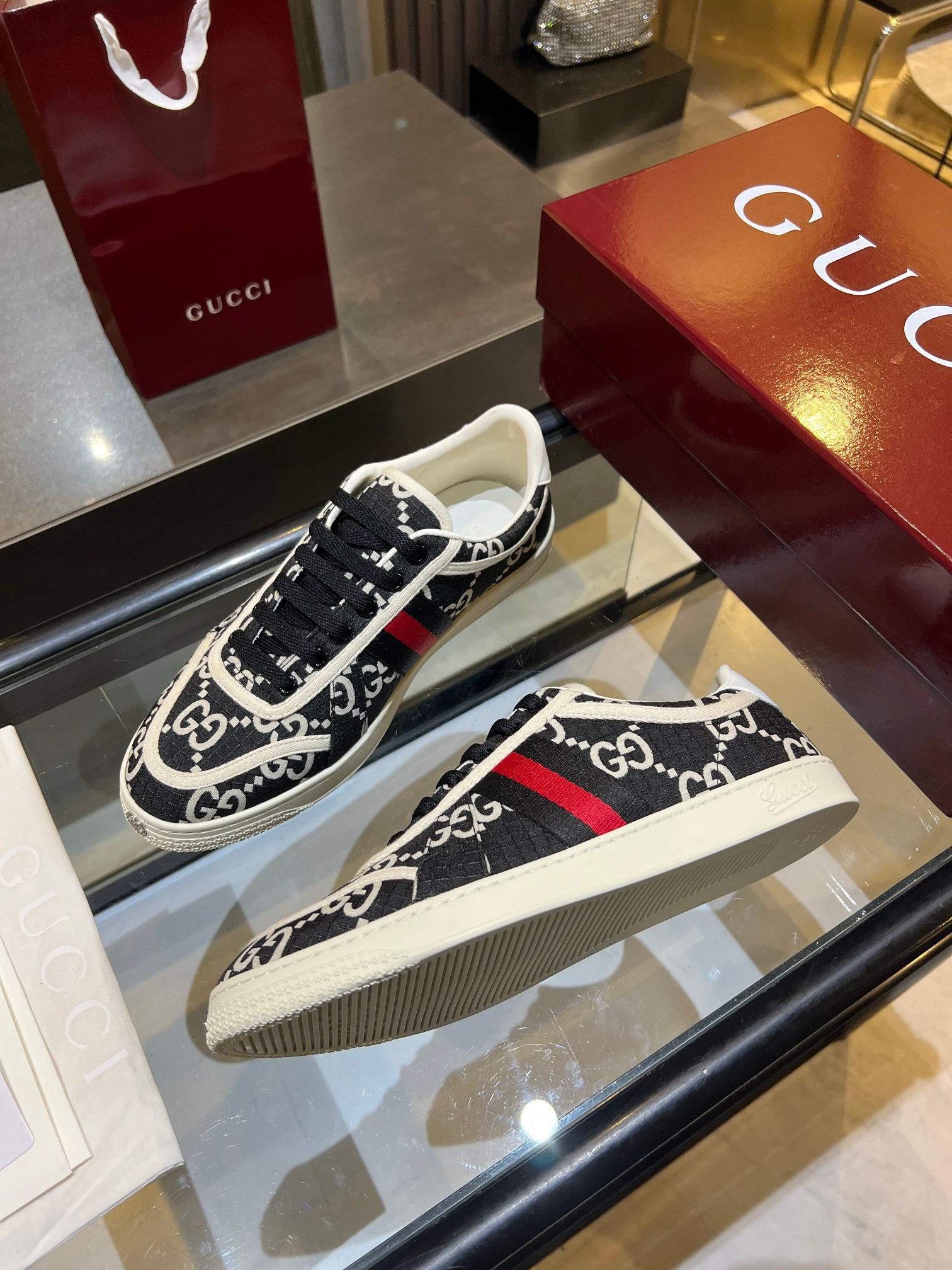 Cheap Gucci Tennis Shoes in 224634, $75 USD- [IB224634] - Replica Gucci Tennis Shoes