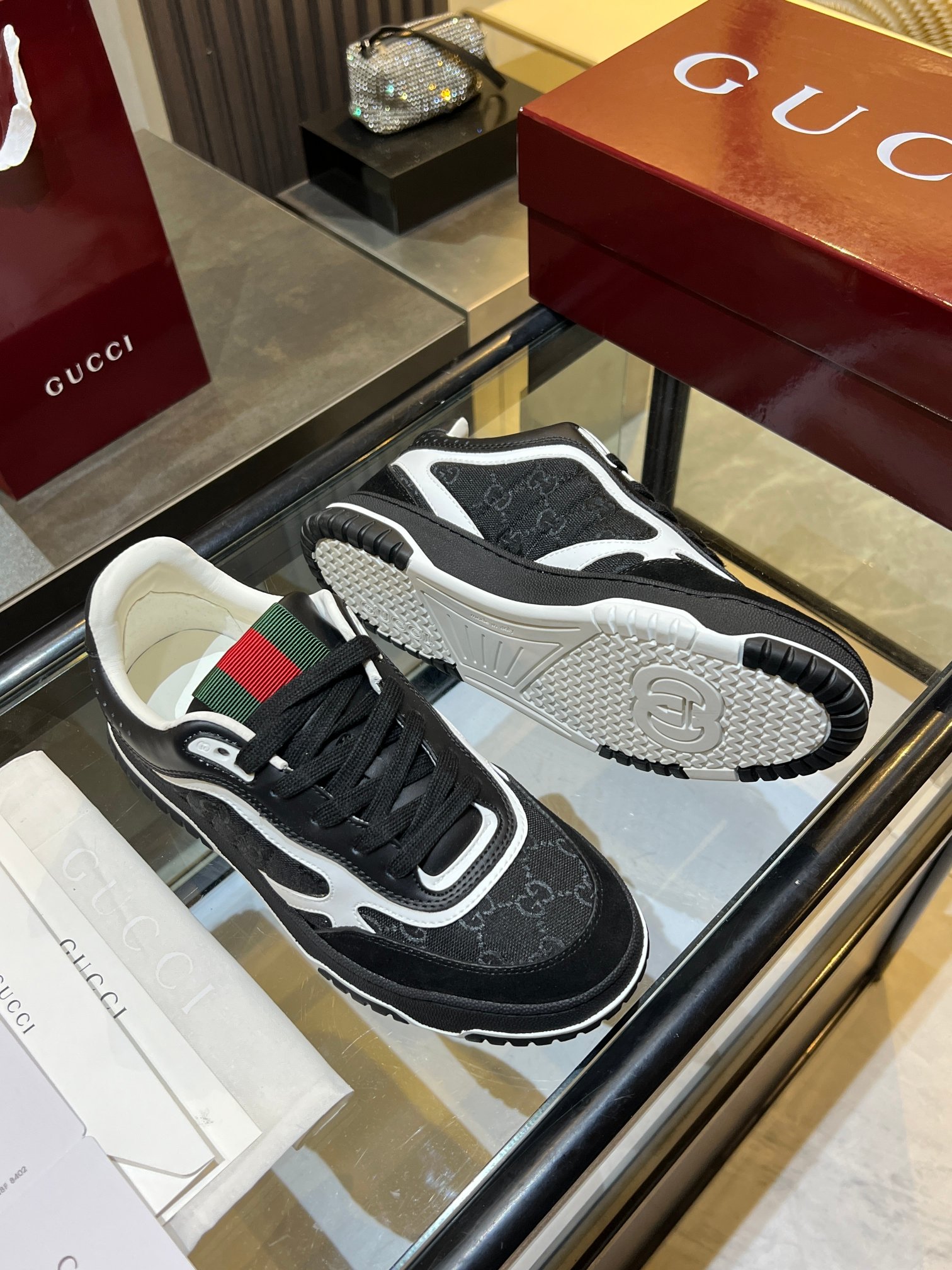 Cheap Gucci Sneakers For Men in 224642, $85 USD- [IB224642] - Replica Gucci Sneakers For Men