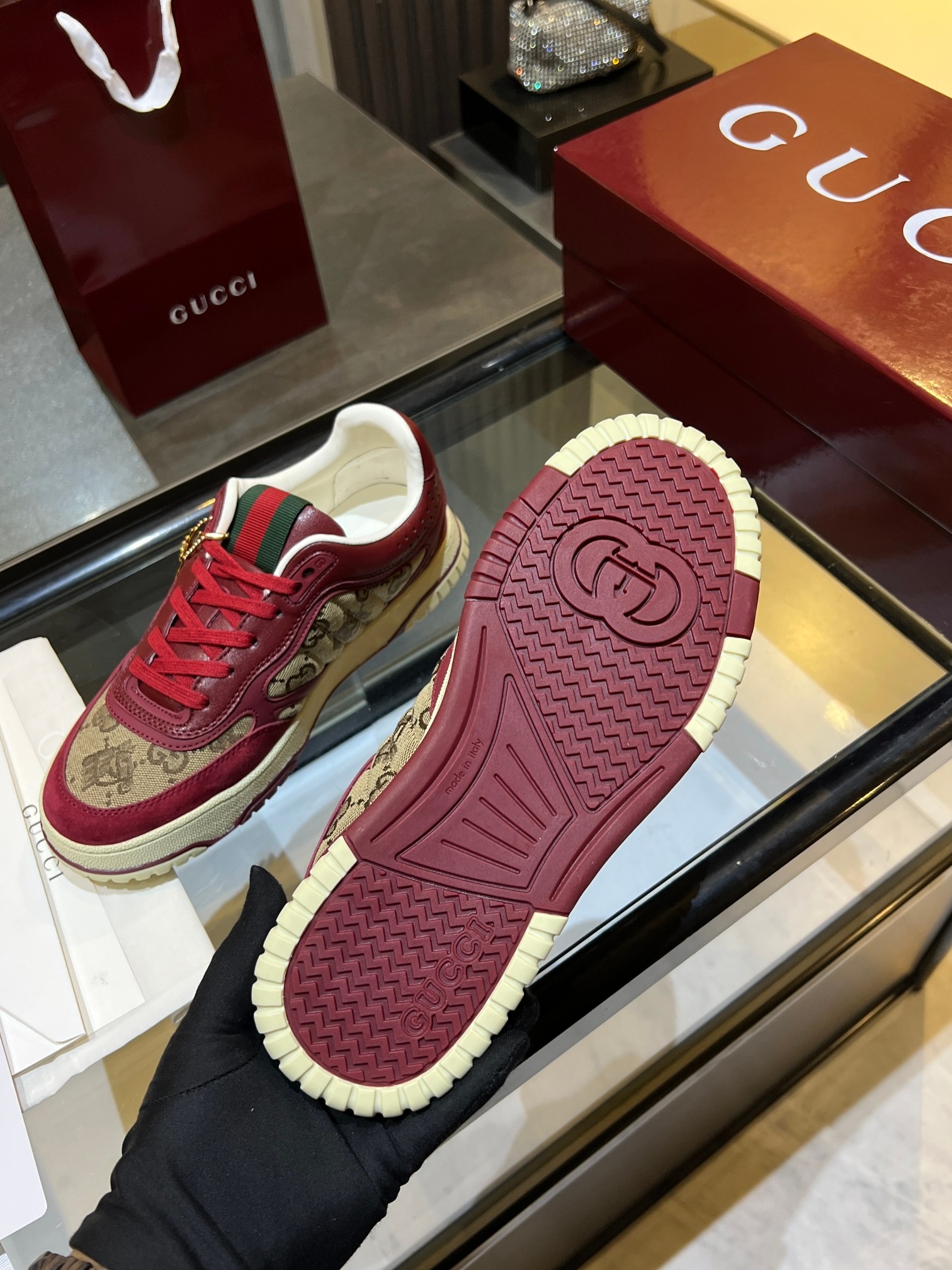 Cheap Gucci Sneakers For Men in 224647, $85 USD- [IB224647] - Replica Gucci Sneakers For Men