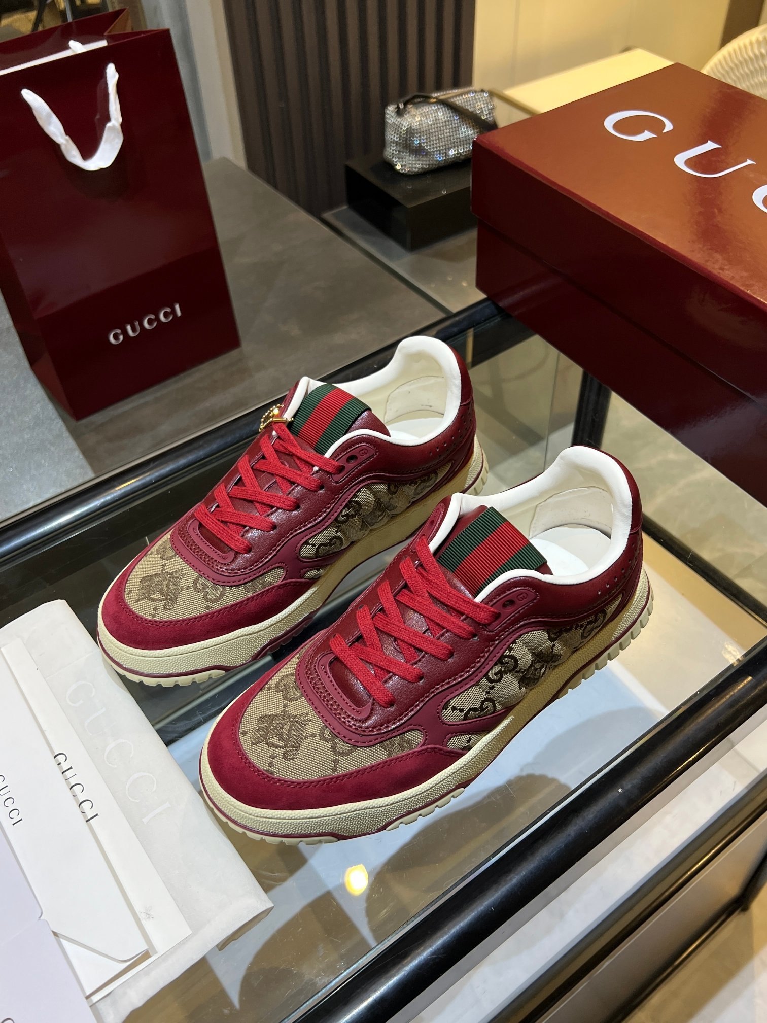 Cheap Gucci Sneakers For Men in 224647, $85 USD- [IB224647] - Replica Gucci Sneakers For Men