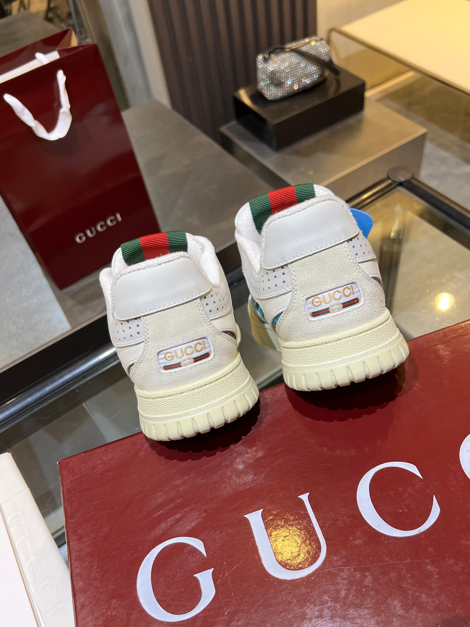 Cheap Gucci Sneakers For Men in 224649, $85 USD- [IB224649] - Replica Gucci Sneakers For Men