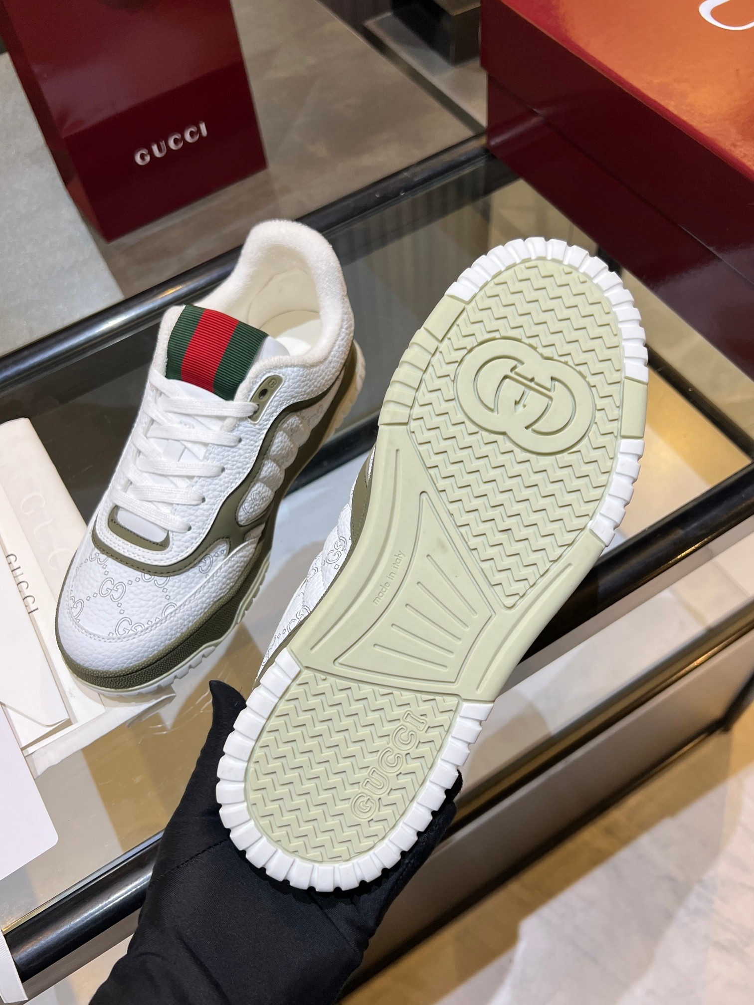Cheap Gucci Sneakers For Men in 224651, $85 USD- [IB224651] - Replica Gucci Sneakers For Men
