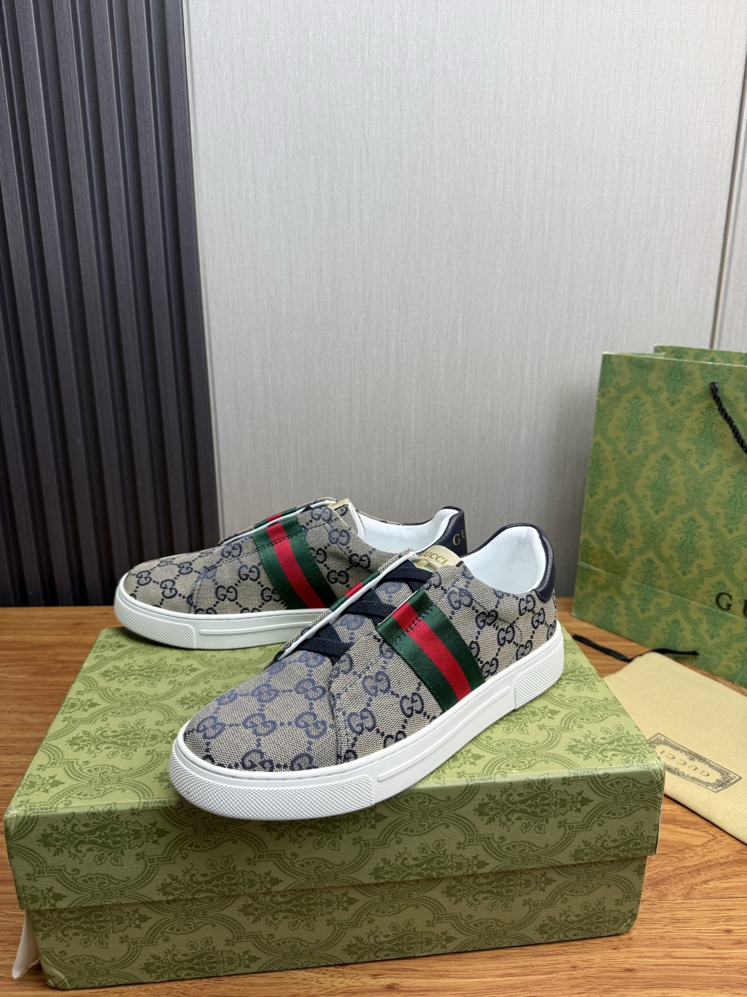 Cheap Gucci Tennis Shoes in 224653, $75 USD- [IB224653] - Replica Gucci Tennis Shoes