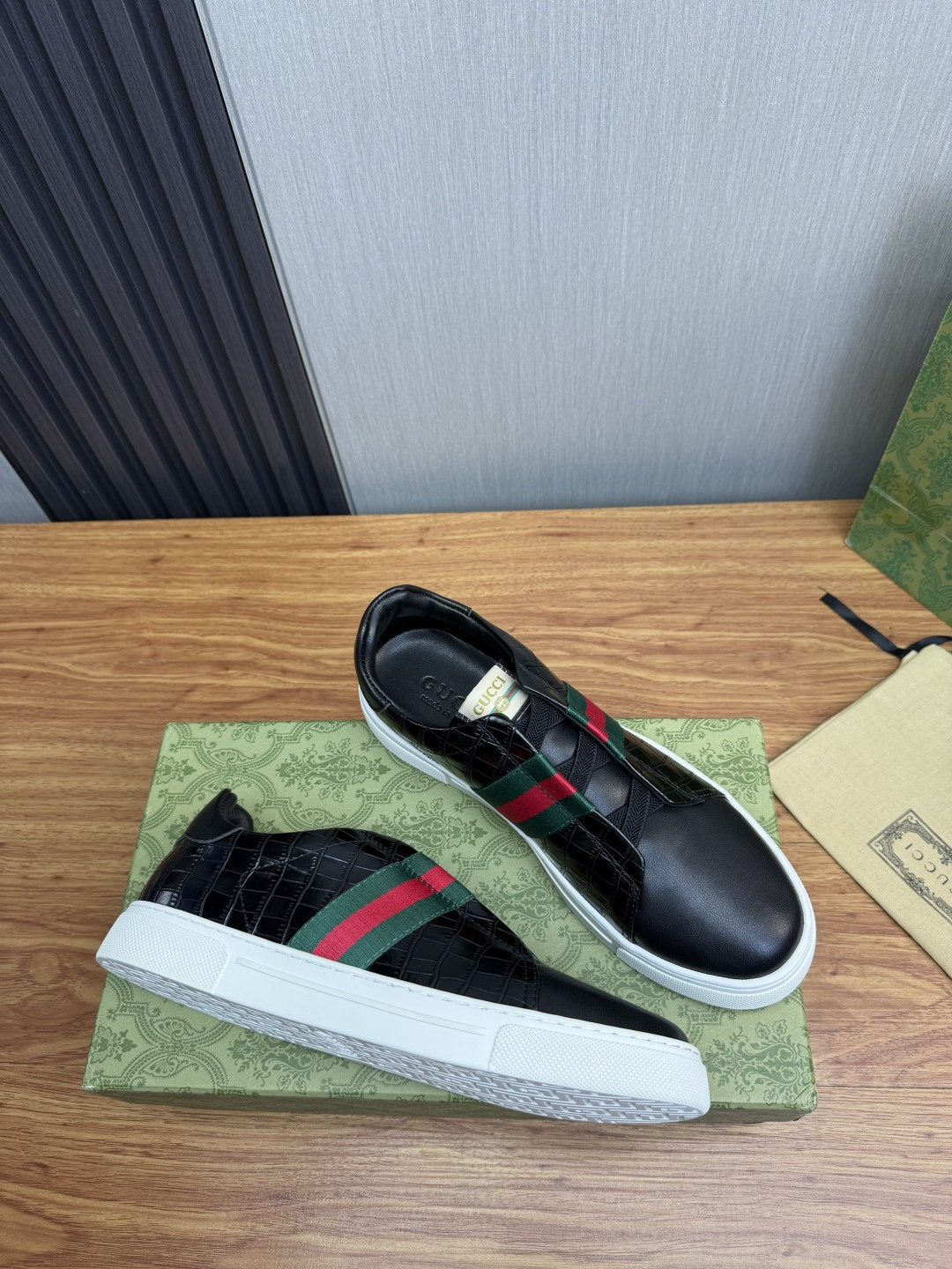Cheap Gucci Tennis Shoes in 224655, $75 USD- [IB224655] - Replica Gucci Tennis Shoes