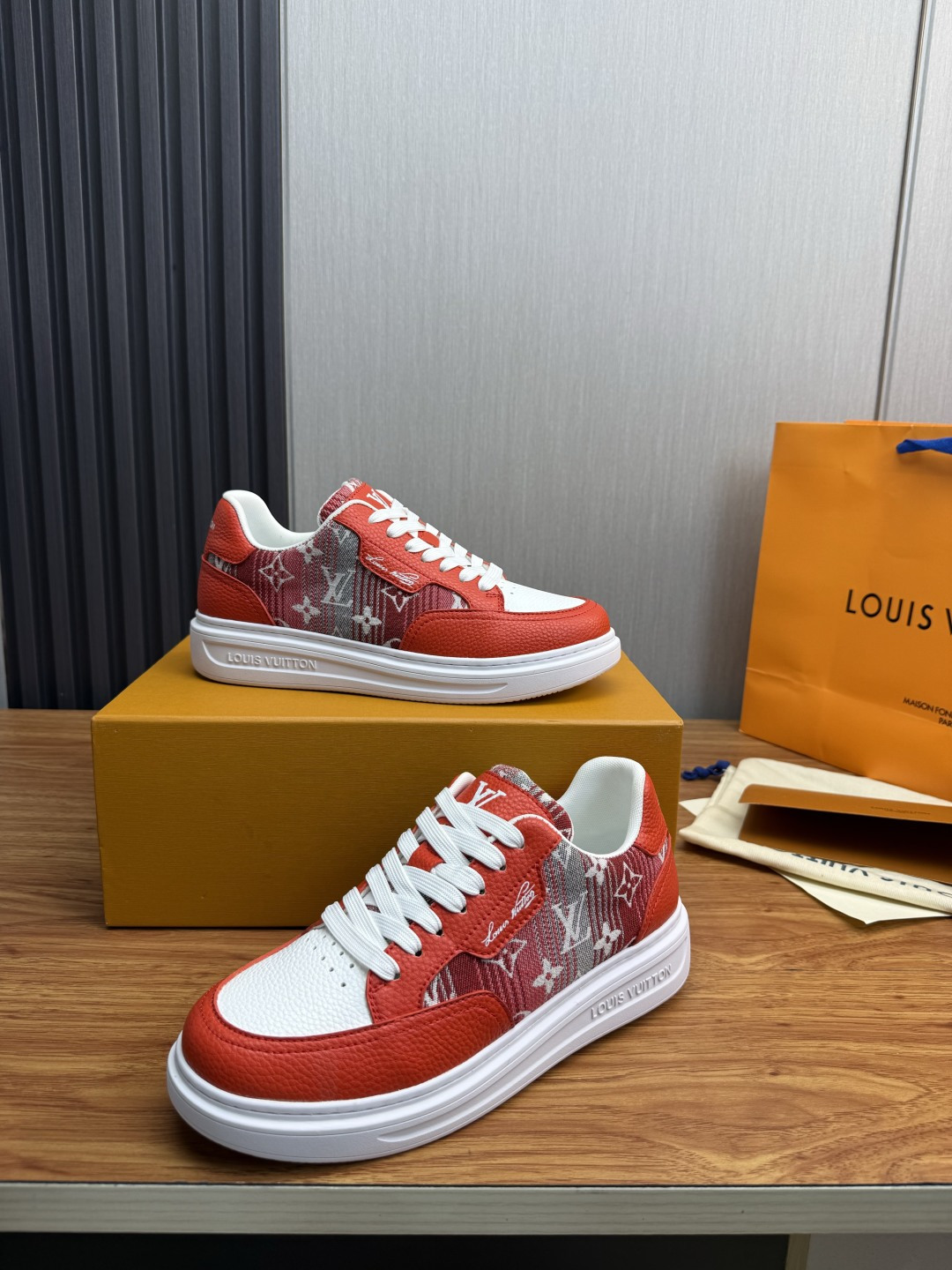 Cheap Louis Vuitton Sneakers For Men in 224669, $90 USD- [IB224669] - Replica Louis Vuitton Sneakers For Men