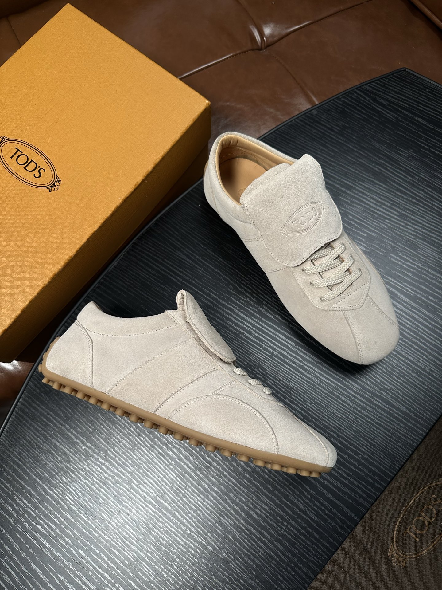 Cheap Tods Leather Loafers For Men in 224732, $95 USD- [IB224732] - Replica Tods Leather Loafers For Men