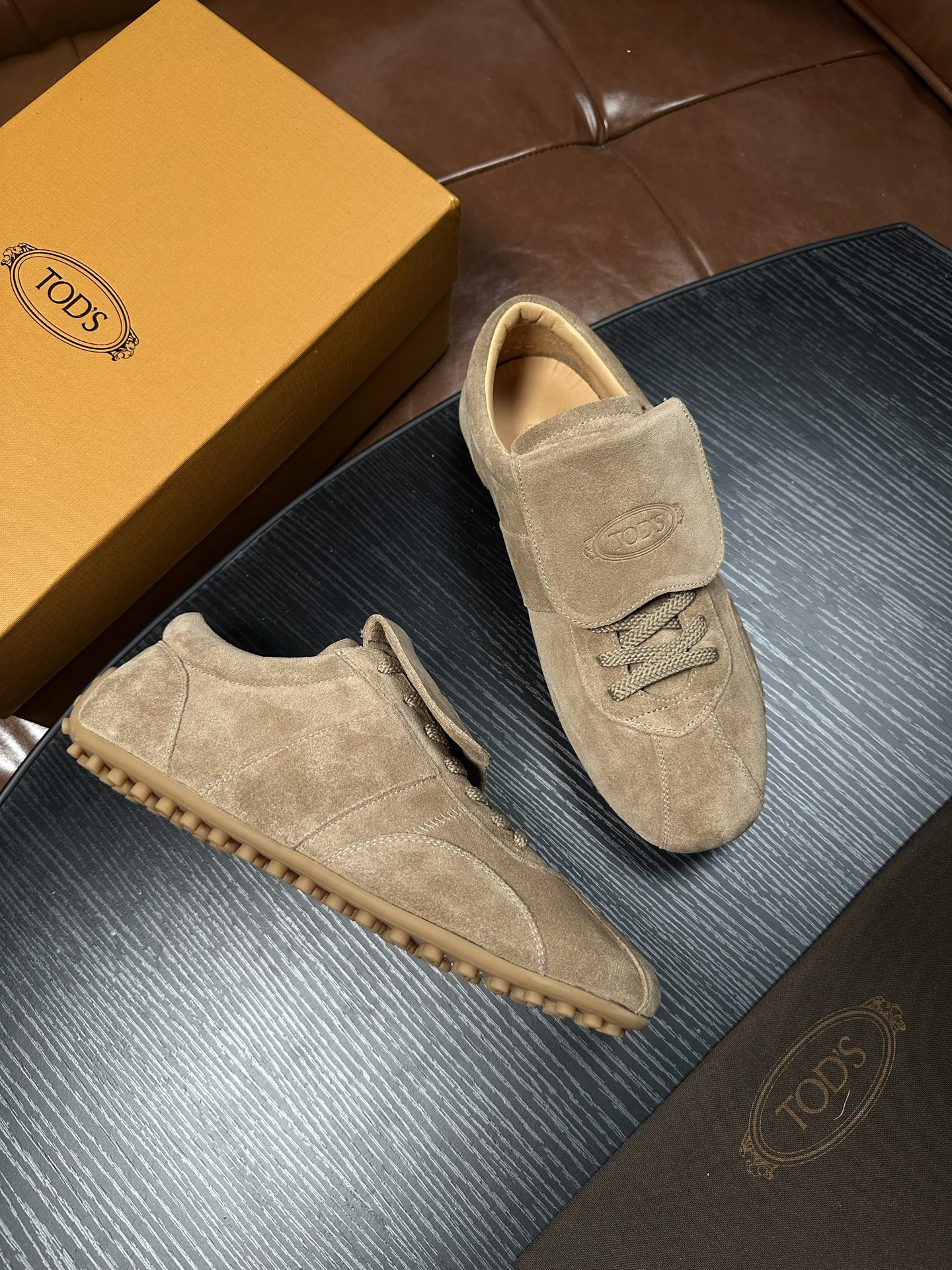 Cheap Tods Leather Loafers For Men in 224733, $95 USD- [IB224733] - Replica Tods Leather Loafers For Men