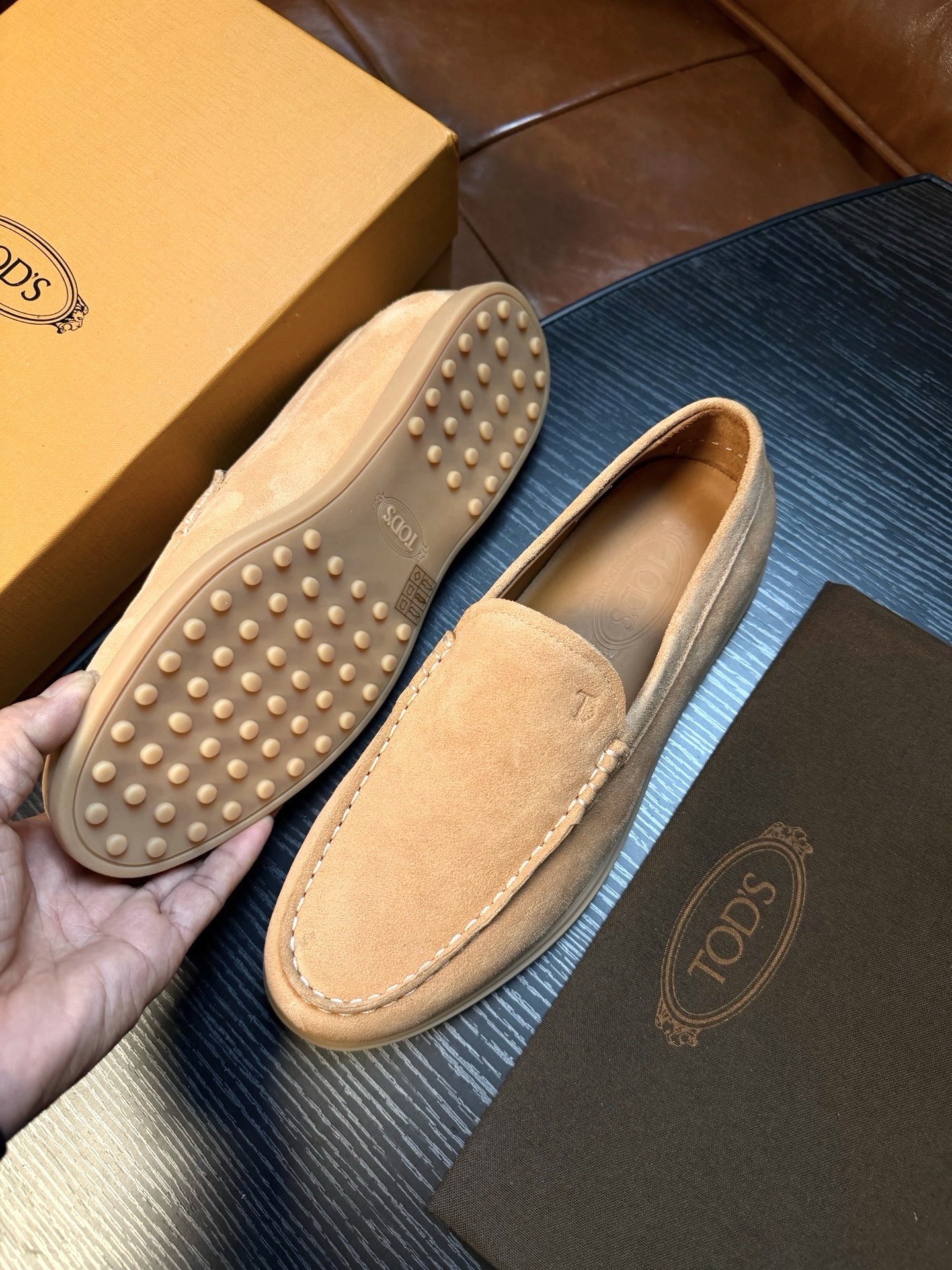 Cheap Tods Leather Loafers For Men in 224752, $120 USD- [IB224752] - Replica Tods Leather Loafers For Men