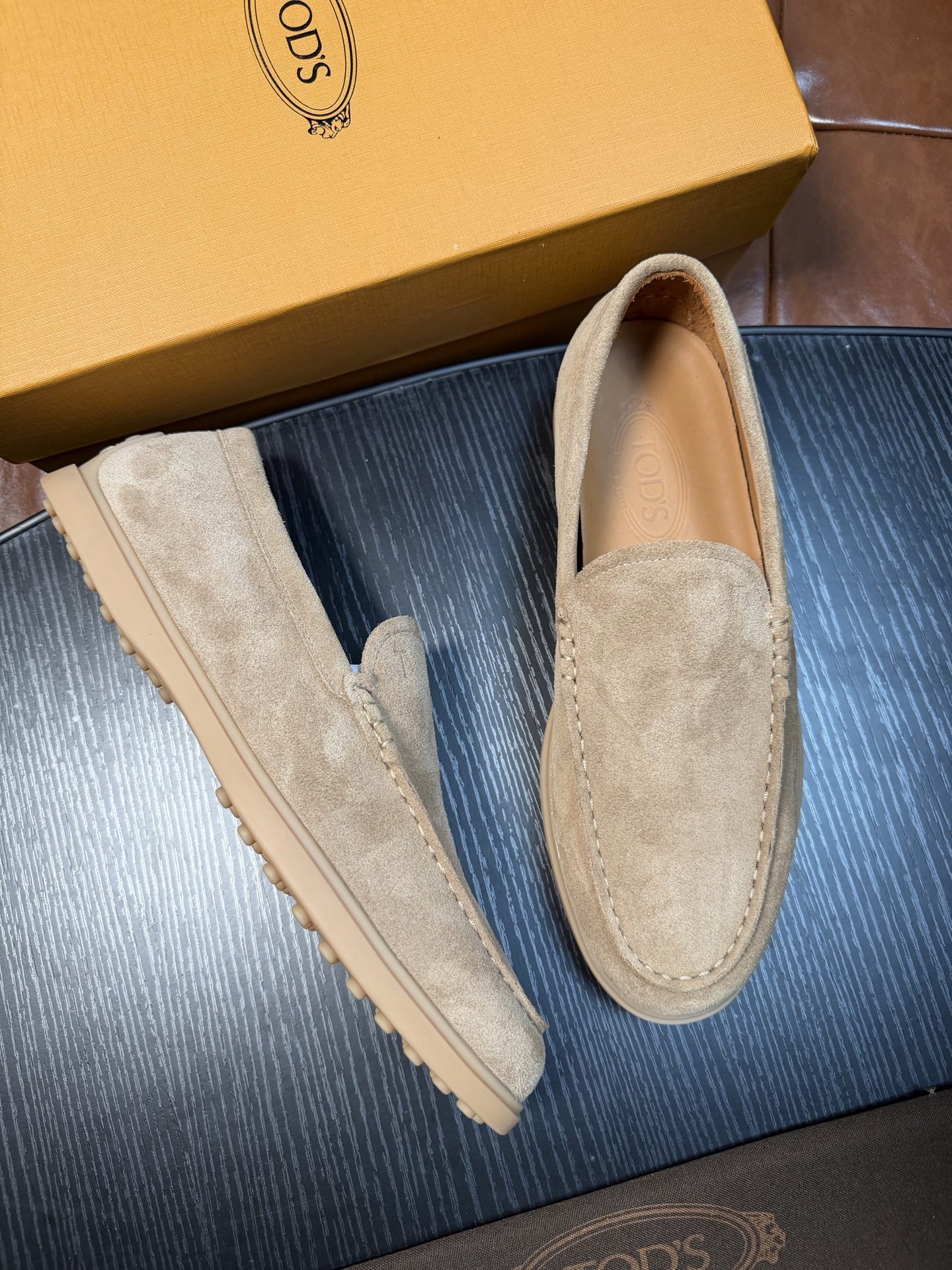 Cheap Tods Leather Loafers For Men in 224756, $120 USD- [IB224756] - Replica Tods Leather Loafers For Men