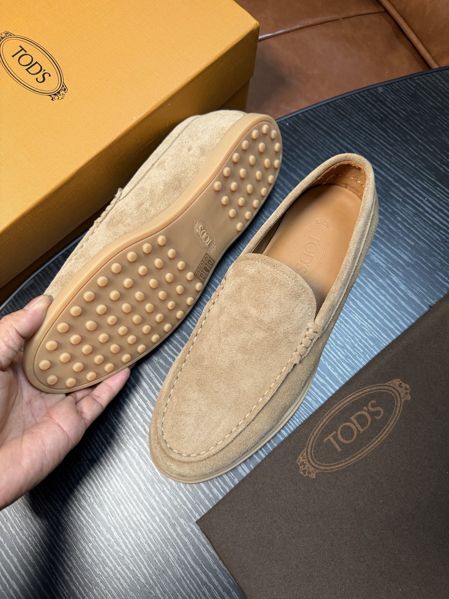 Cheap Tods Leather Loafers For Men in 224756, $120 USD- [IB224756] - Replica Tods Leather Loafers For Men