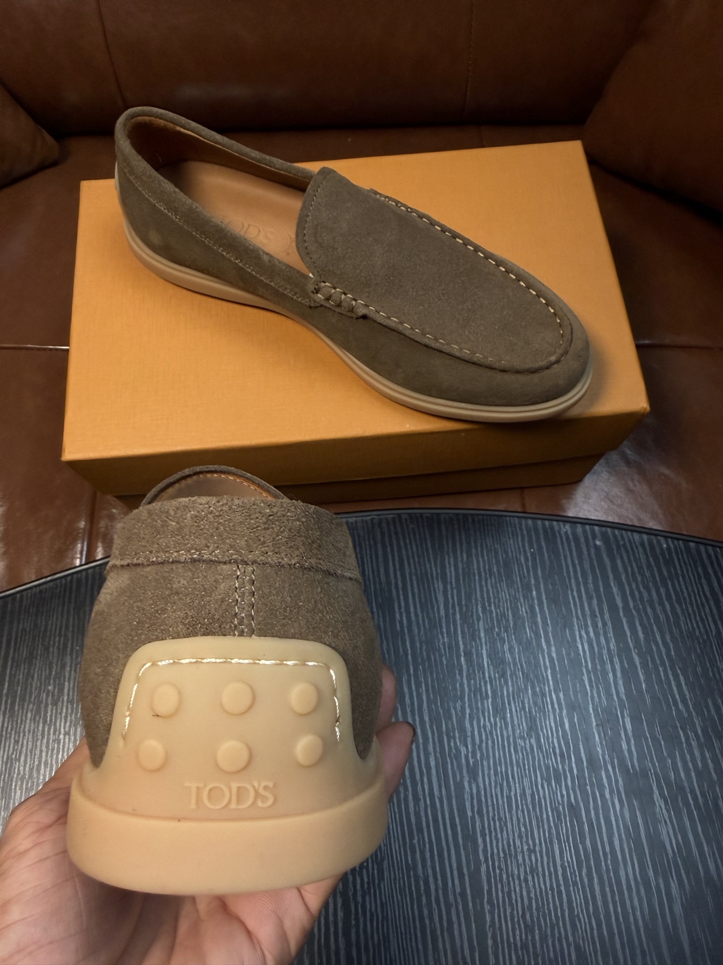 Cheap Tods Leather Loafers For Men in 224757, $120 USD- [IB224757] - Replica Tods Leather Loafers For Men