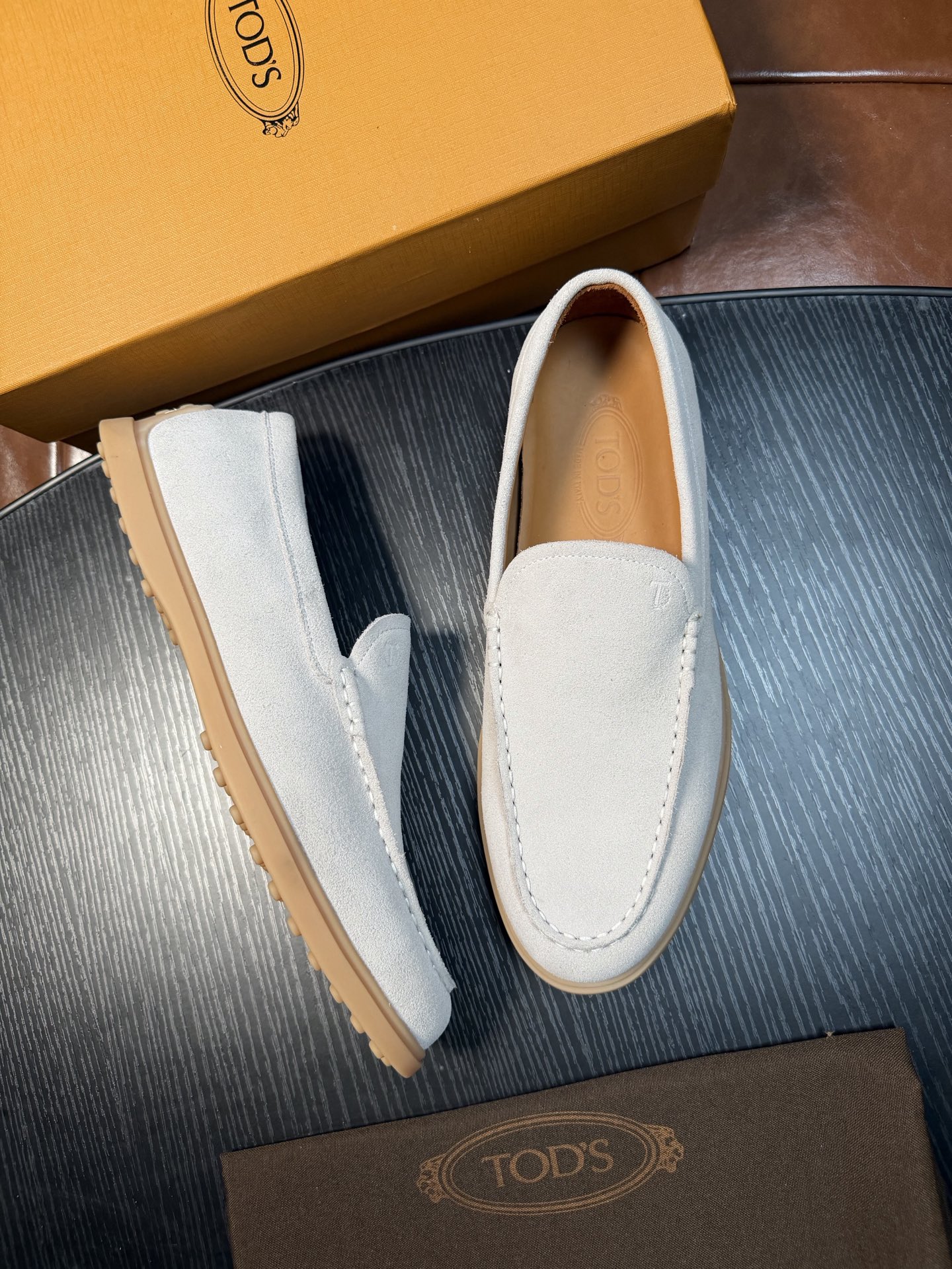 Cheap Tods Leather Loafers For Men in 224759, $120 USD- [IB224759] - Replica Tods Leather Loafers For Men