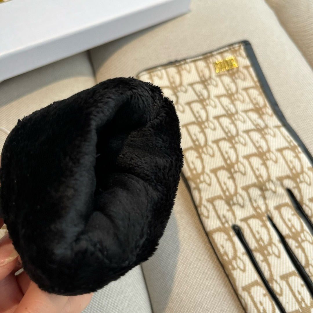 Cheap New Dior Gloves in 224946, $45 USD- [IB224946] - Replica Gloves