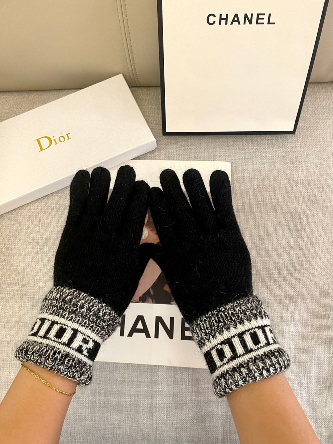 Cheap New Dior Gloves in 224965, $45 USD- [IB224965] - Replica Gloves