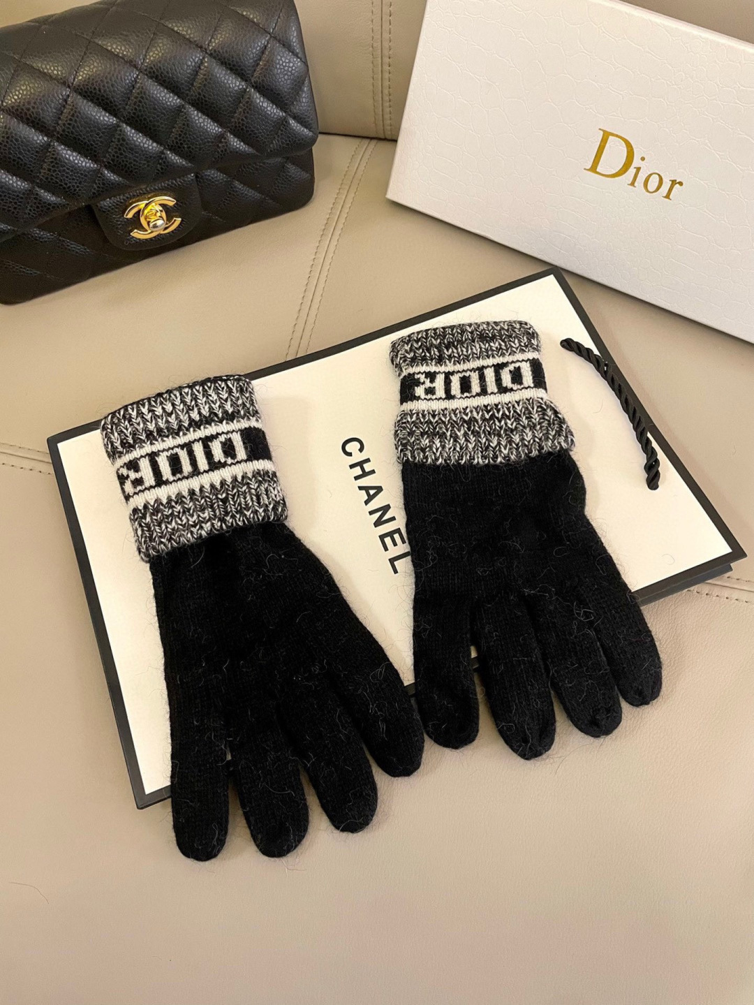 Cheap New Dior Gloves in 224965, $45 USD- [IB224965] - Replica Gloves