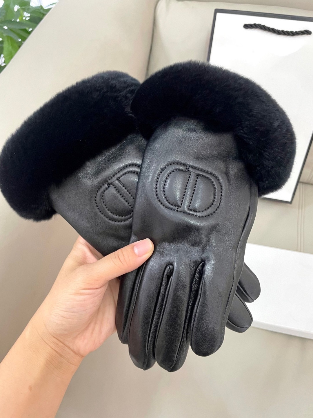 Cheap New Dior Gloves in 224967, $45 USD- [IB224967] - Replica Gloves