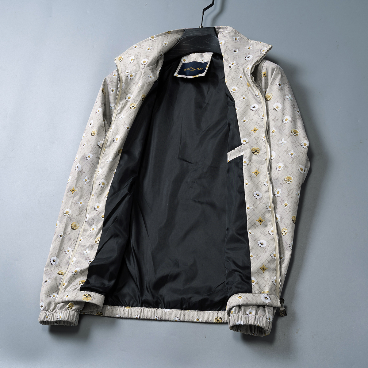 Cheap Louis Vuitton Thin Jackets For Men in 225284, $70 USD- [IB225284] - Replica Louis Vuitton Thin Jackets For Men