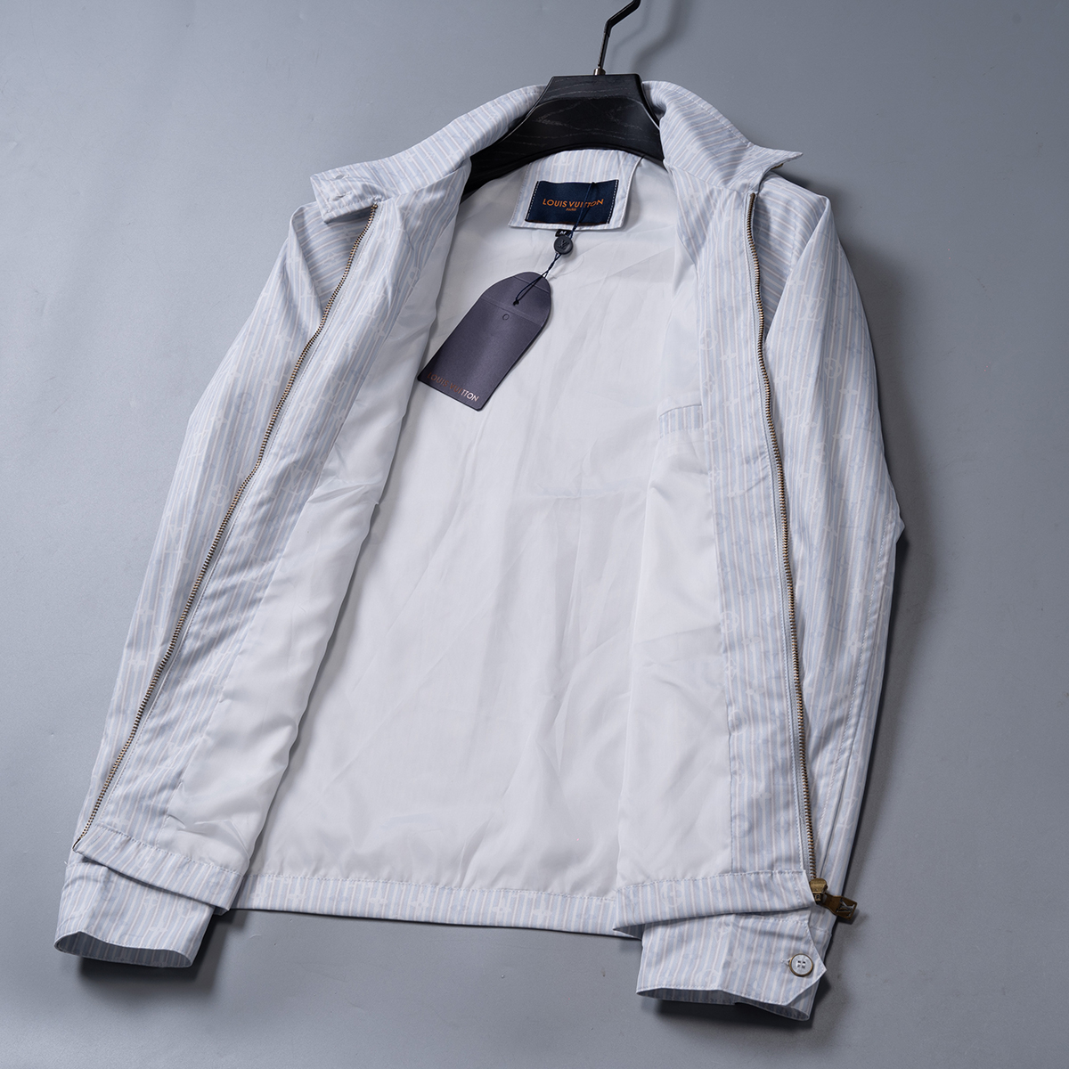 Cheap Louis Vuitton Thin Jackets For Men in 225285, $70 USD- [IB225285] - Replica Louis Vuitton Thin Jackets For Men