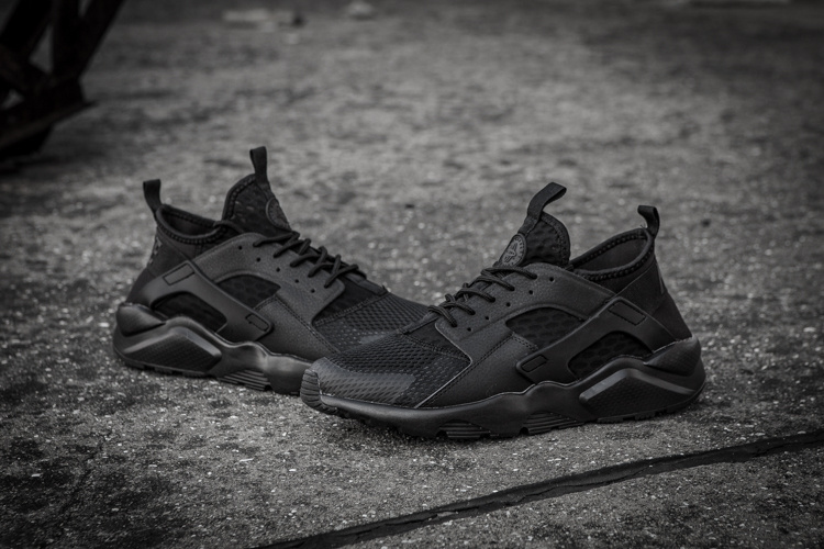 Cheap Nike Air Huarache Series for Men in 225585, $65 USD- [IB225585] - Replica Nike Air Huarache Series for Men